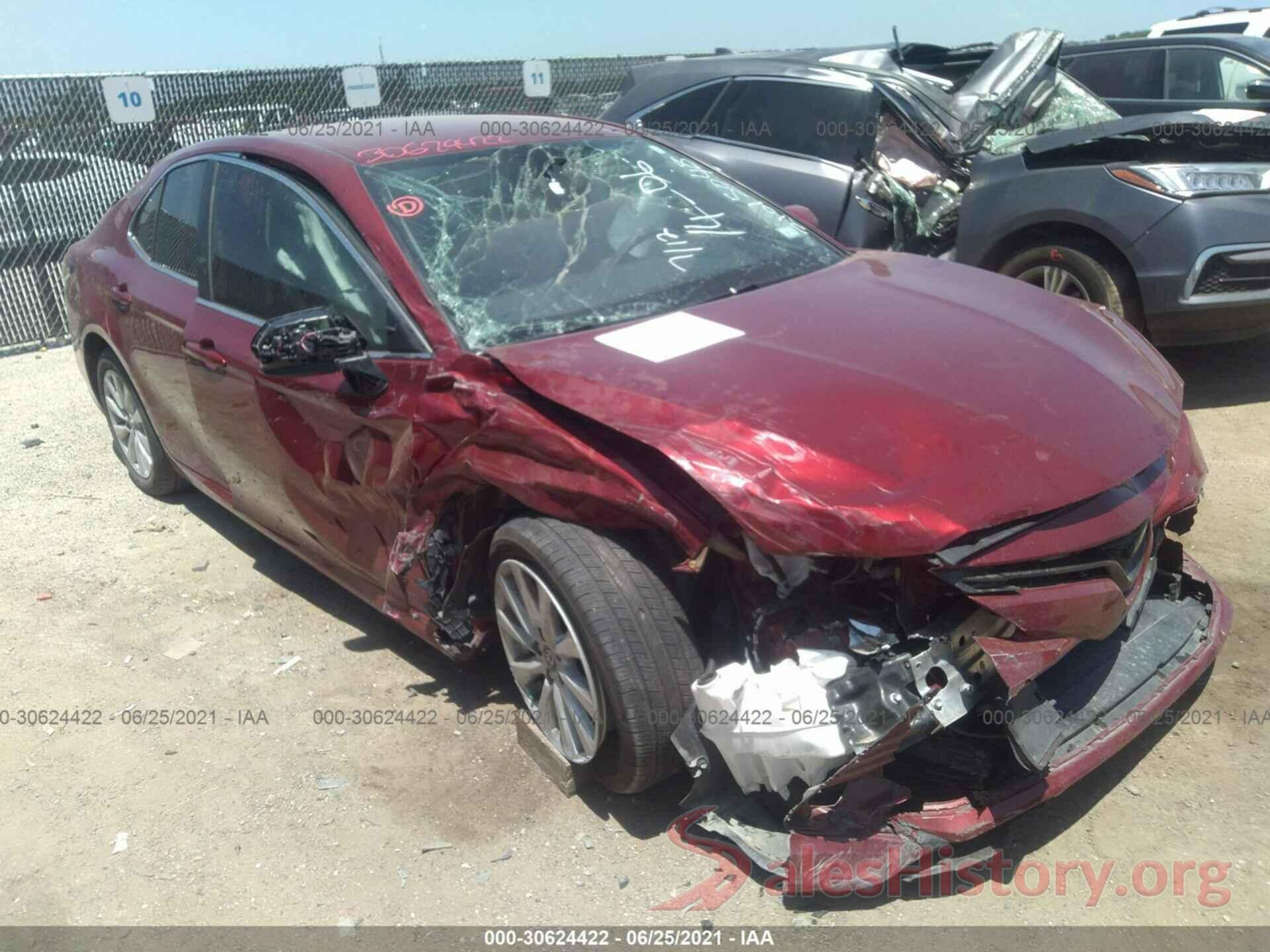 4T1B11HK9KU845647 2019 TOYOTA CAMRY