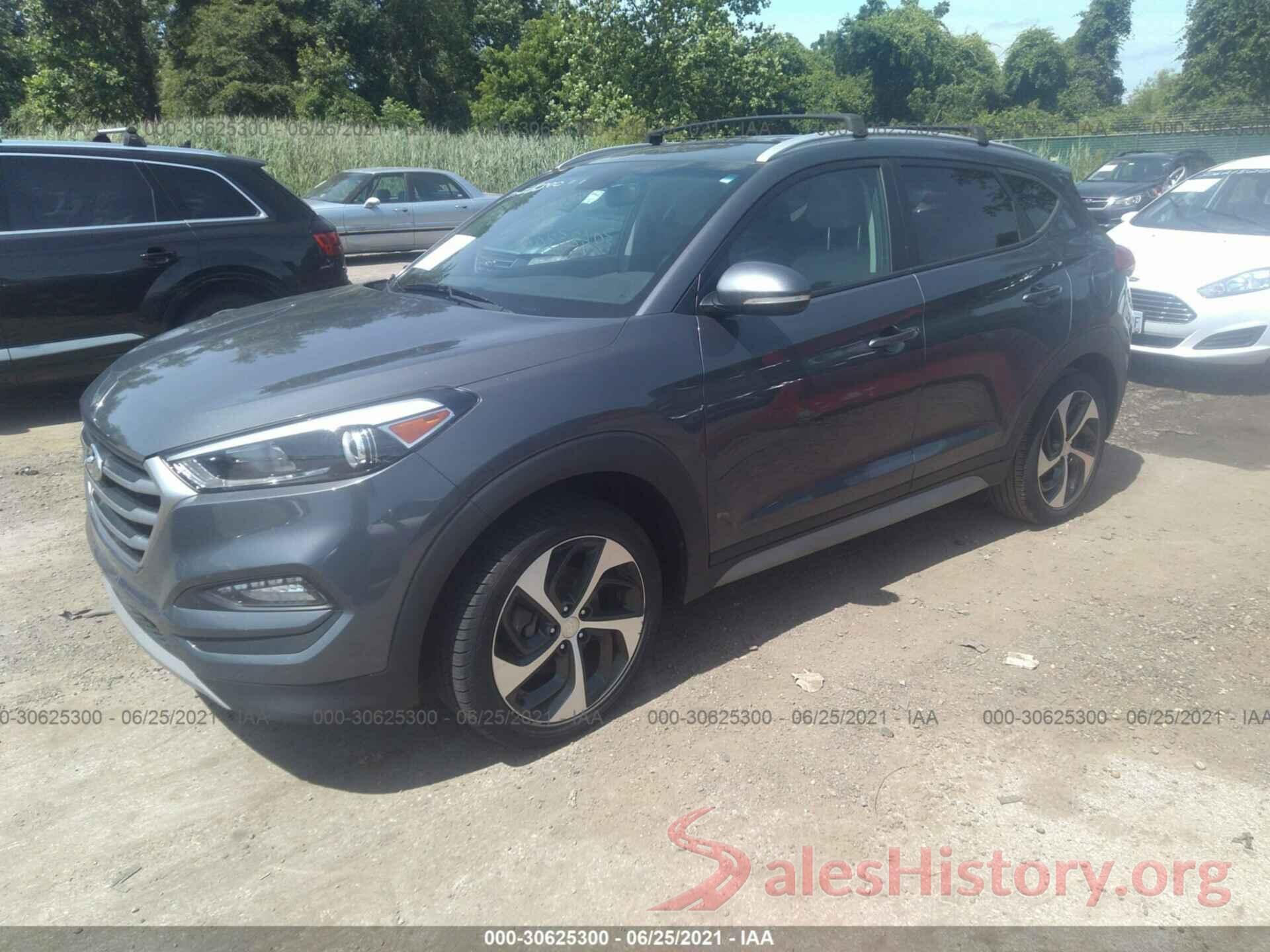 KM8J3CA20HU426848 2017 HYUNDAI TUCSON