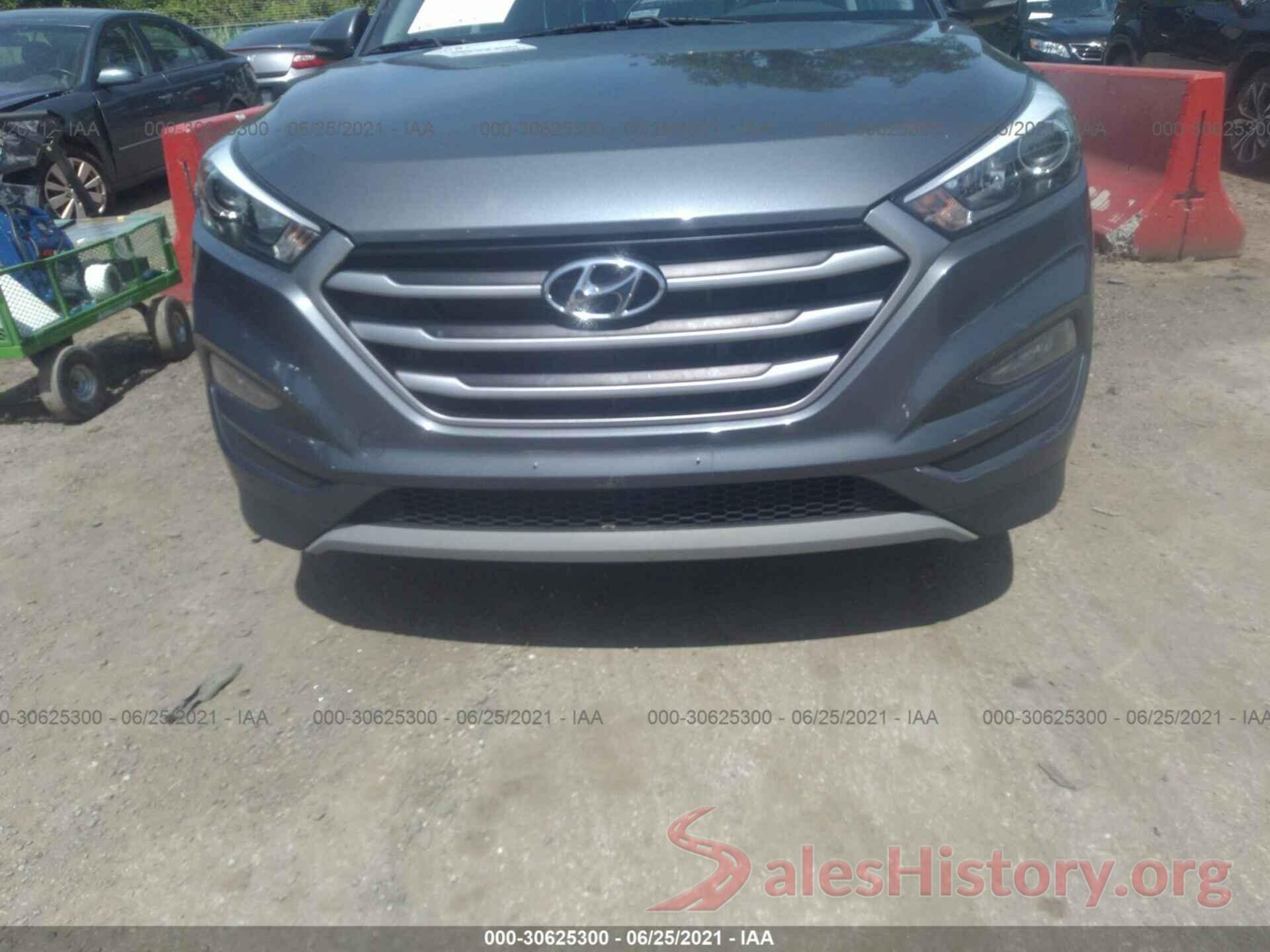 KM8J3CA20HU426848 2017 HYUNDAI TUCSON