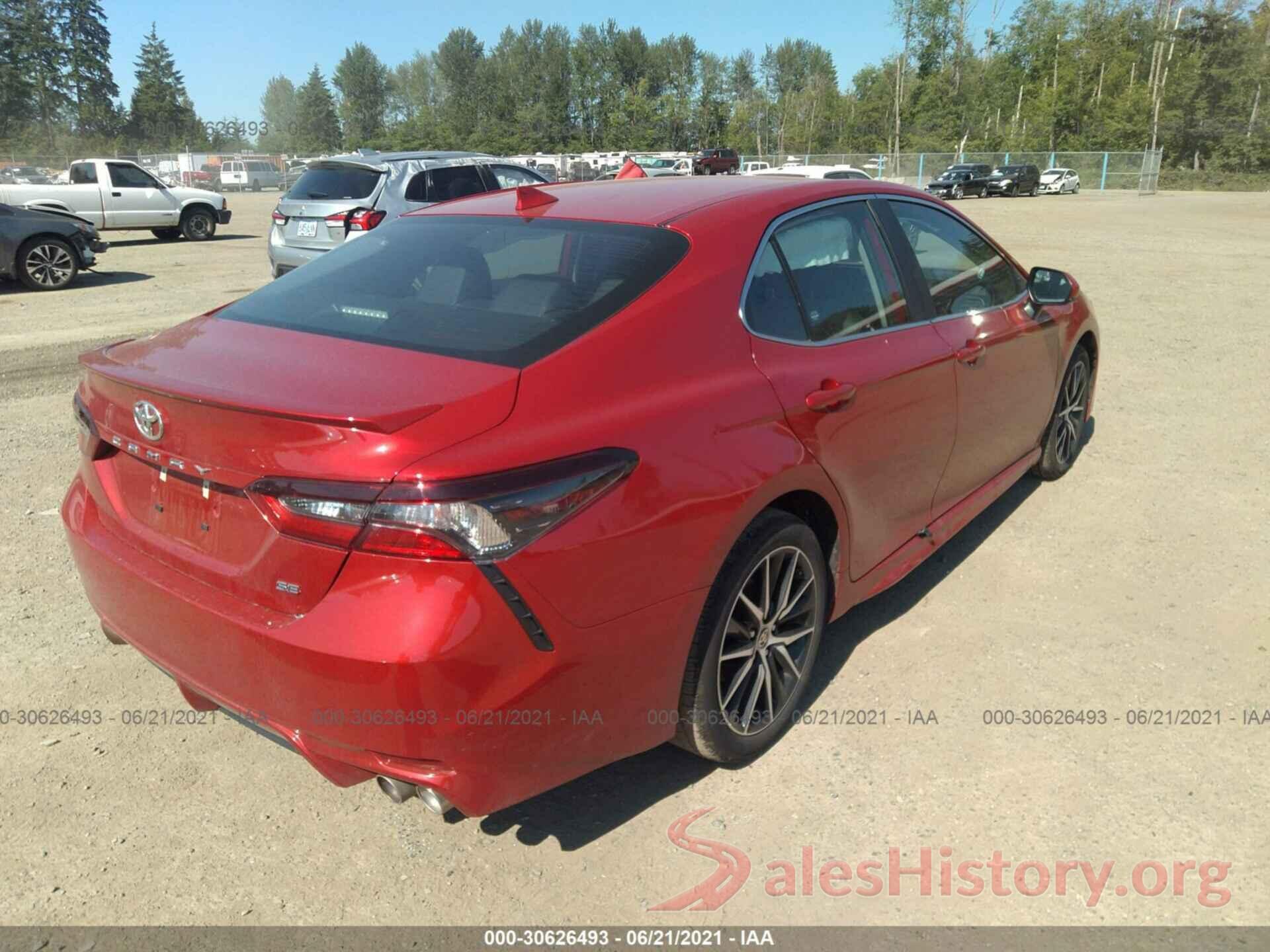 4T1G11AK2MU455699 2021 TOYOTA CAMRY