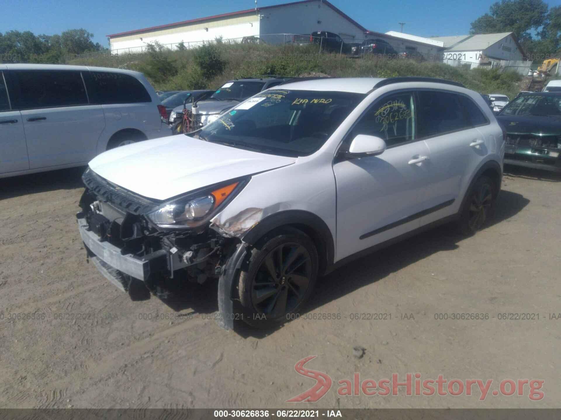 KNDCC3LC7H5092475 2017 KIA NIRO