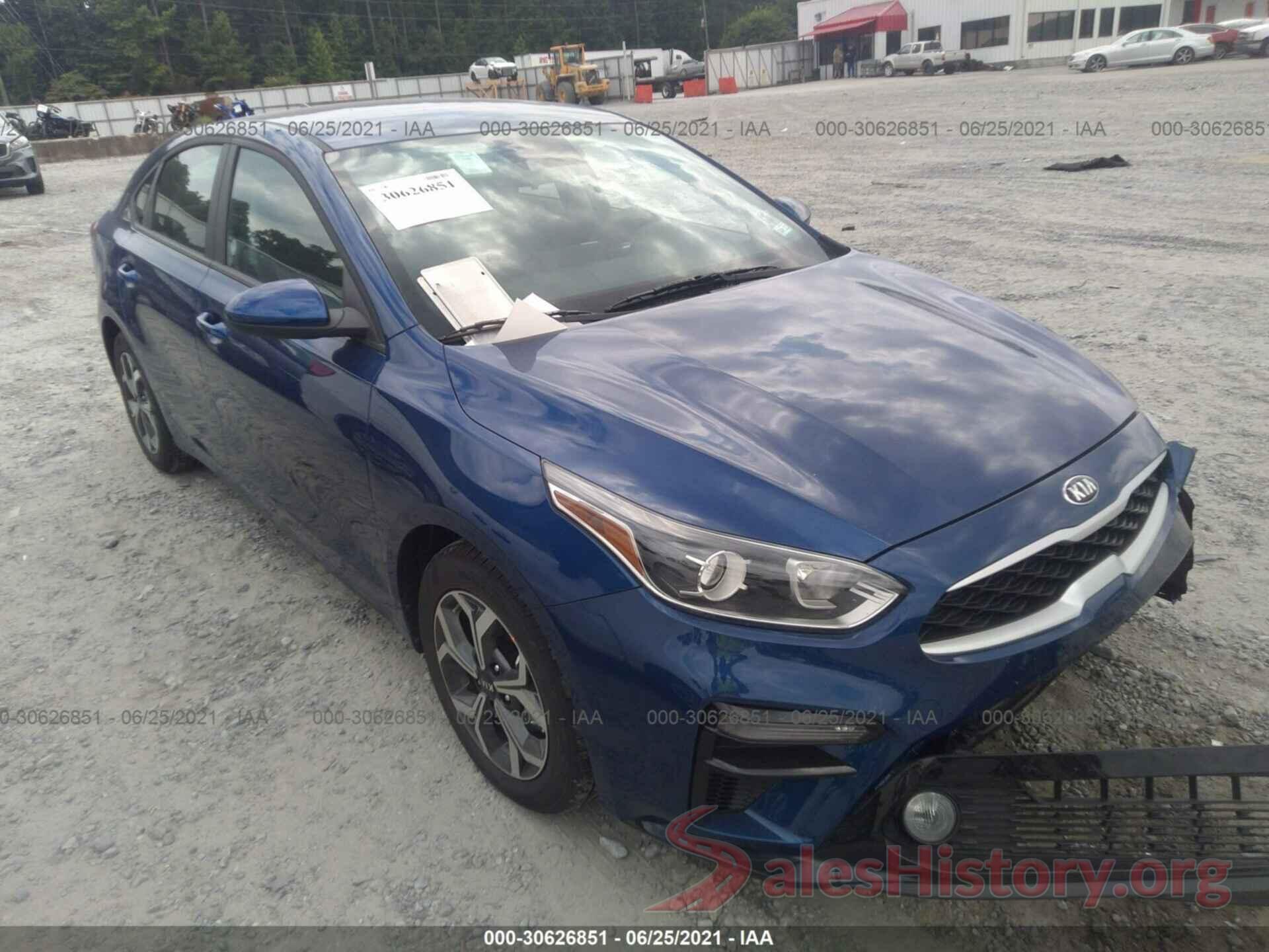 3KPF24AD1ME359870 2021 KIA FORTE