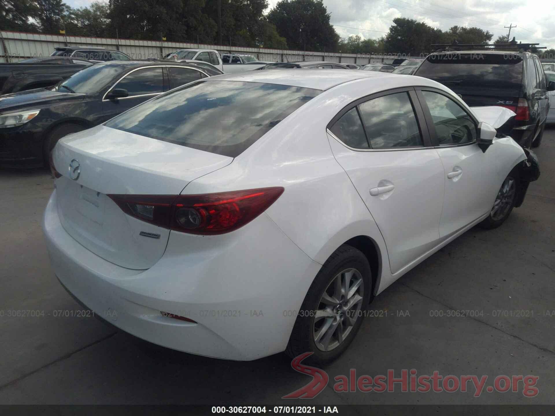 3MZBN1U78HM121274 2017 MAZDA MAZDA3 4-DOOR