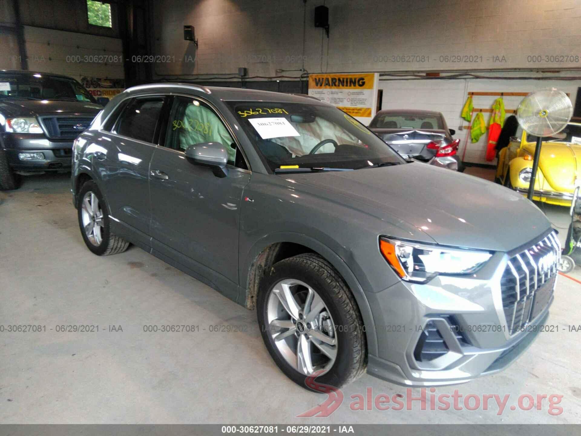 WA1DECF37M1052838 2021 AUDI Q3