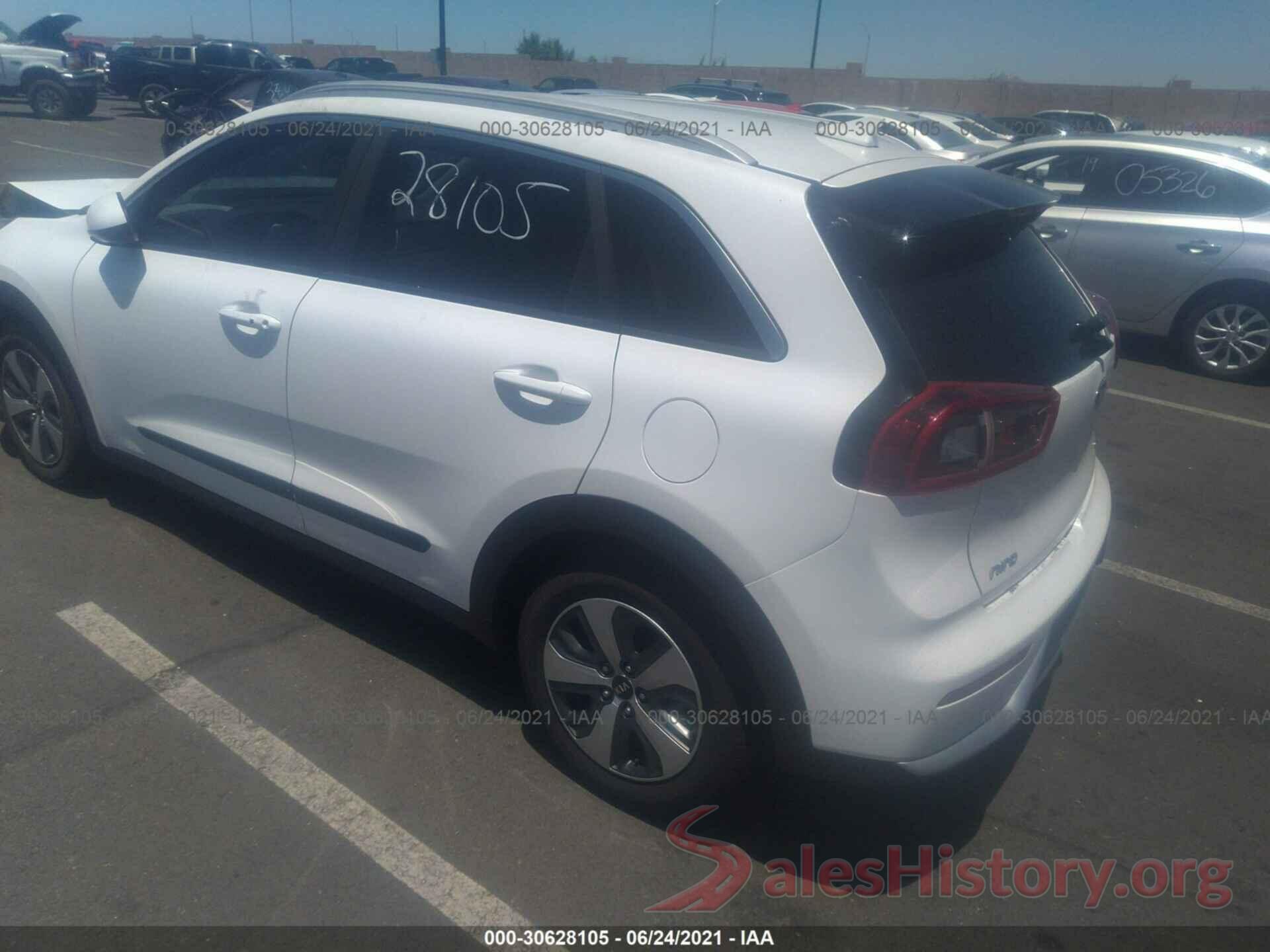 KNDCB3LC2J5154678 2018 KIA NIRO