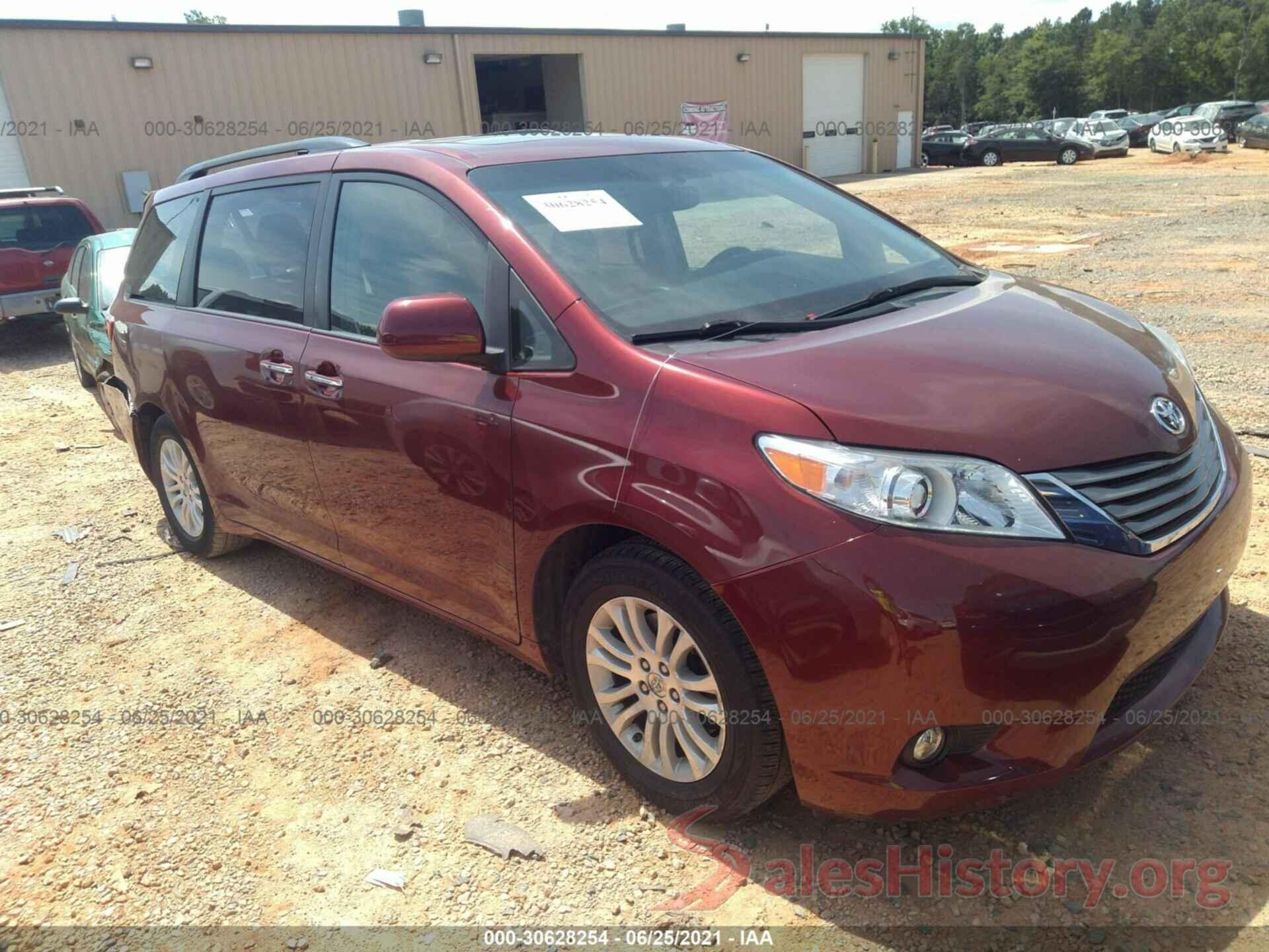 5TDYK3DC8GS697024 2016 TOYOTA SIENNA