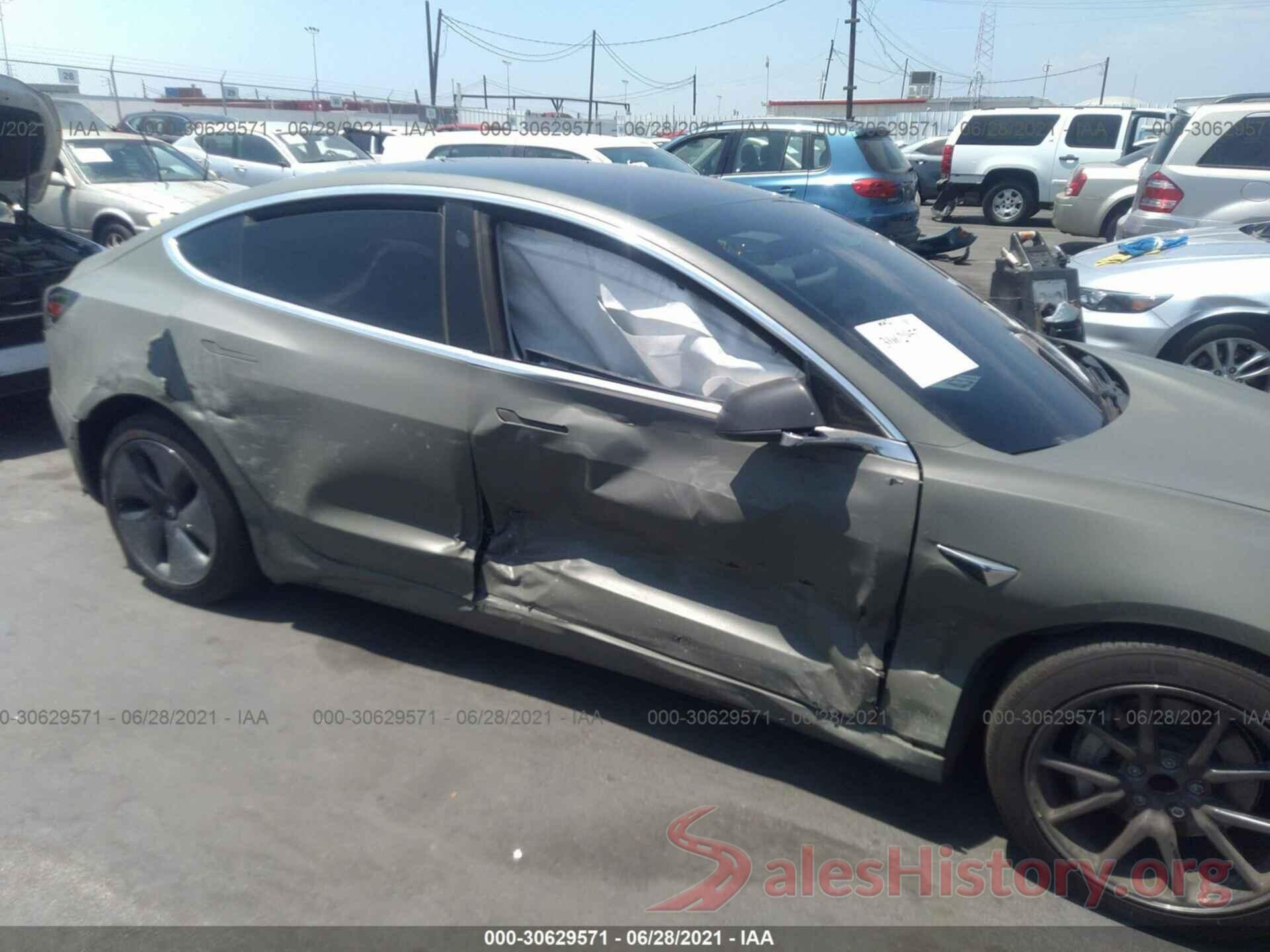 5YJ3E1EA7KF305909 2019 TESLA MODEL 3