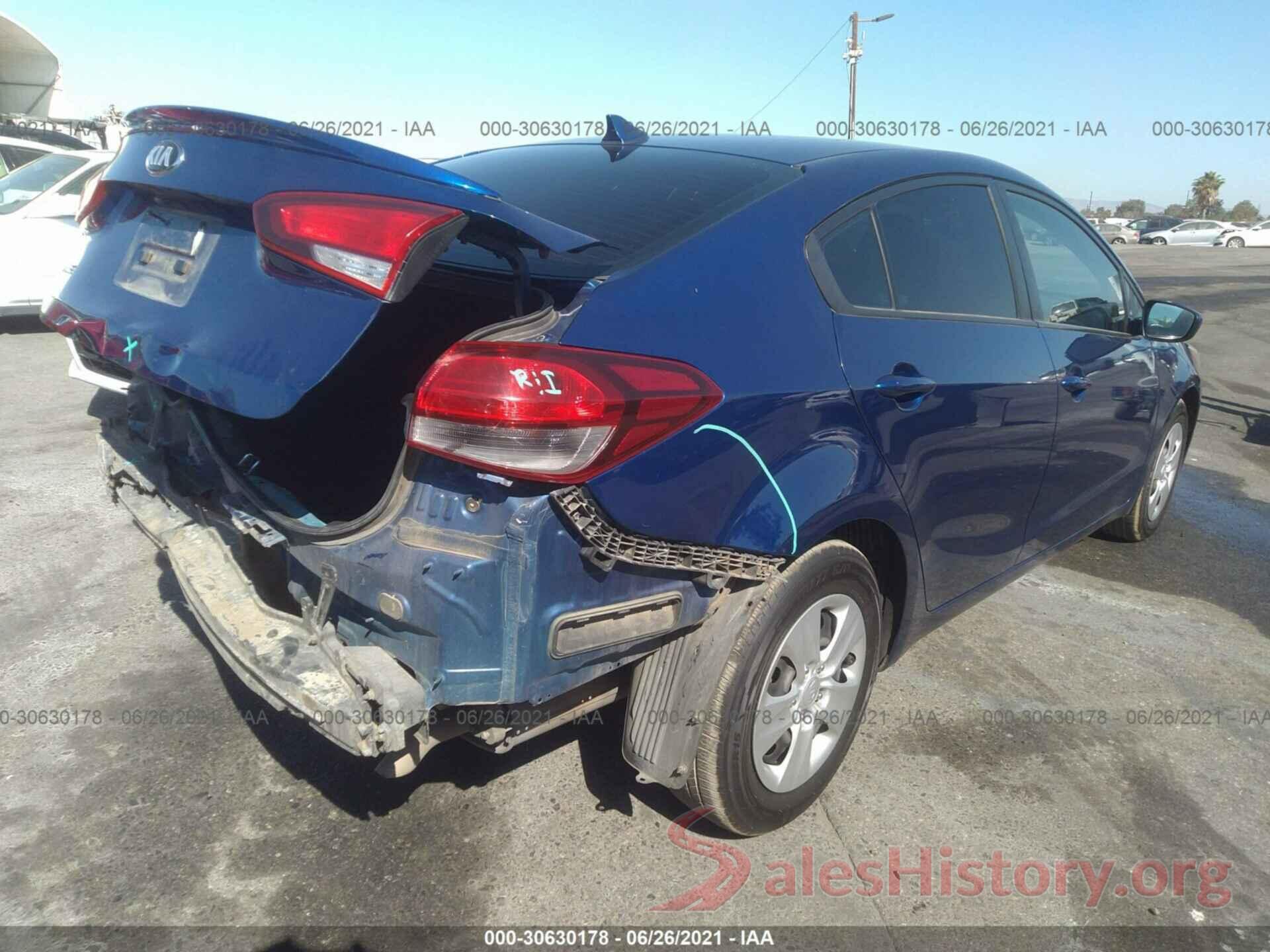 3KPFK4A72JE212124 2018 KIA FORTE