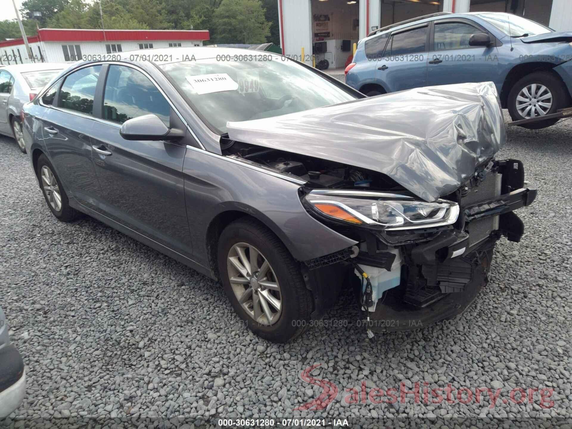 5NPE24AF8KH779048 2019 HYUNDAI SONATA