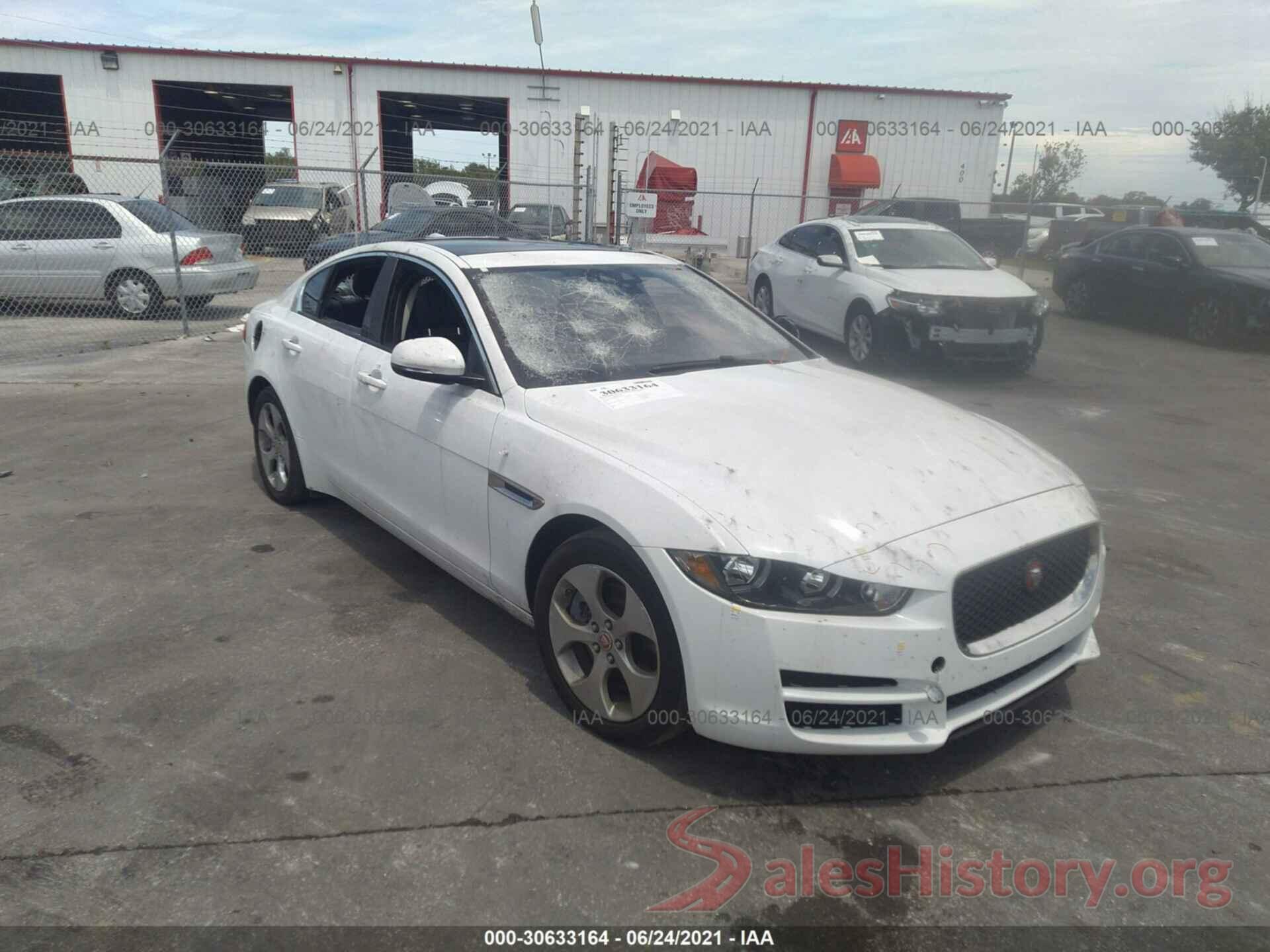 SAJAR4BG9HA977432 2017 JAGUAR XE