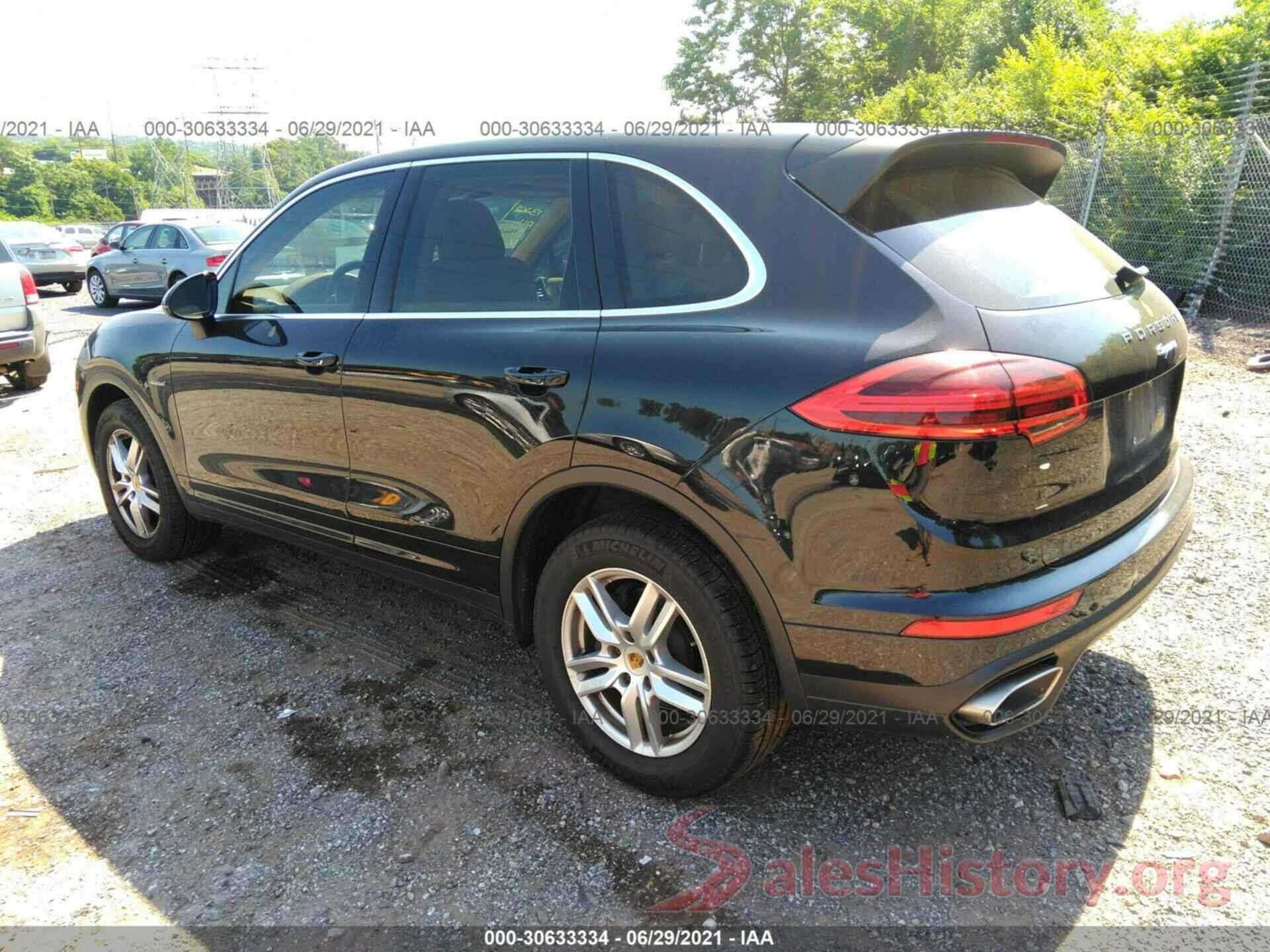 WP1AF2A22GLA40232 2016 PORSCHE CAYENNE