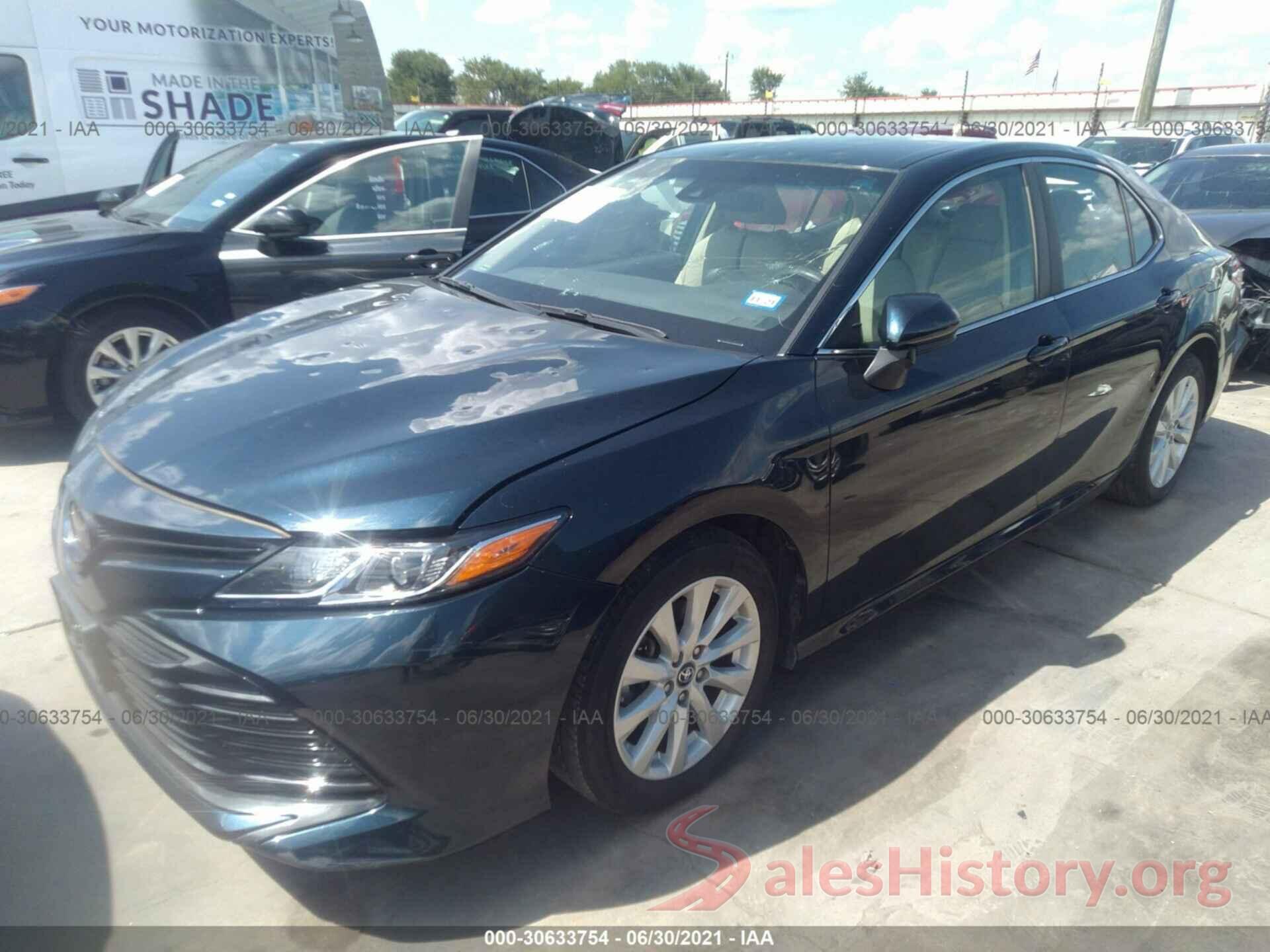 4T1B11HK9JU566519 2018 TOYOTA CAMRY