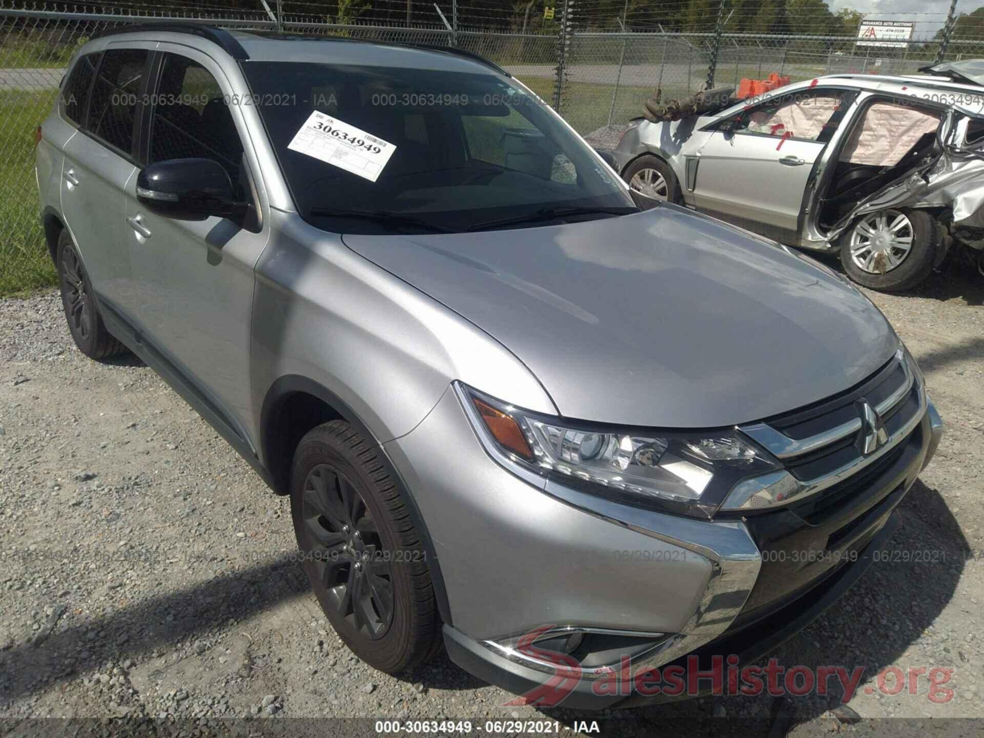 JA4AD3A36JZ019632 2018 MITSUBISHI OUTLANDER