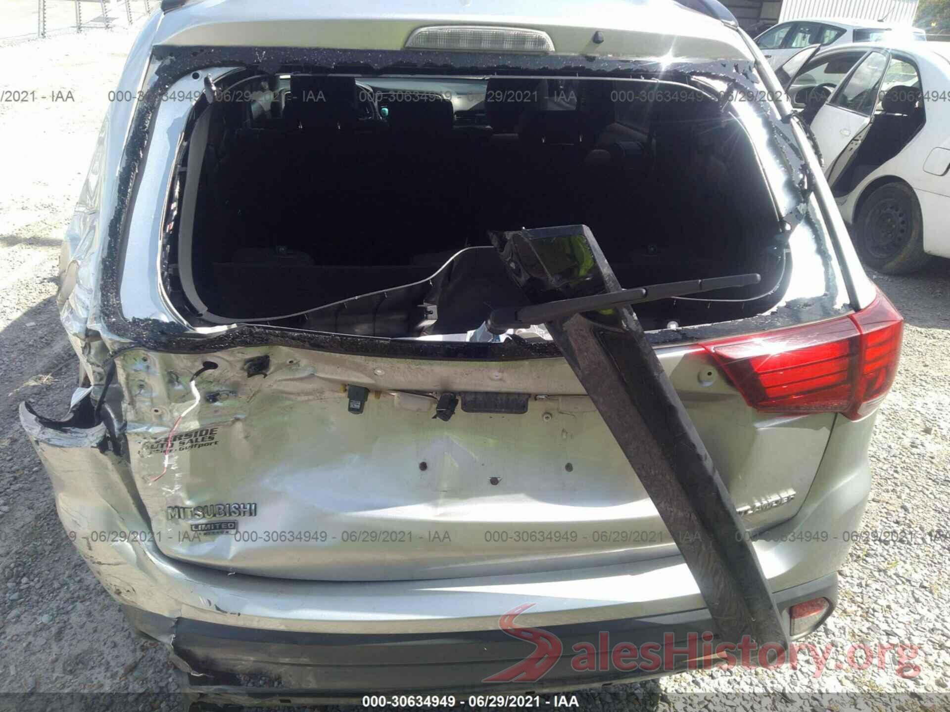 JA4AD3A36JZ019632 2018 MITSUBISHI OUTLANDER