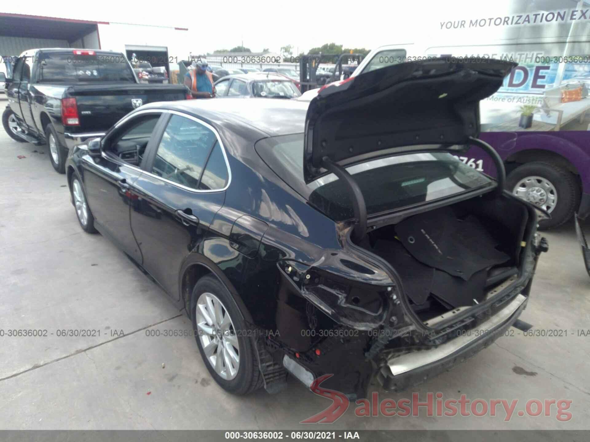 4T1B11HKXKU172335 2019 TOYOTA CAMRY