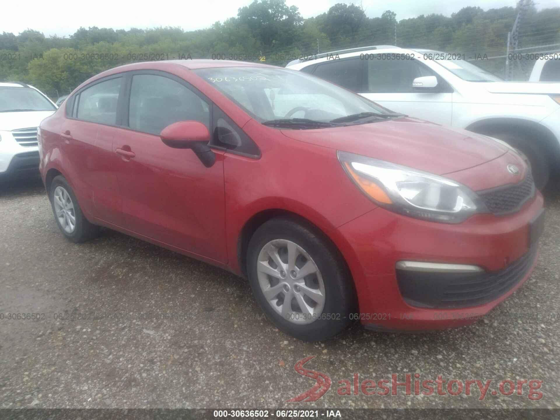 KNADM4A38H6008049 2017 KIA RIO