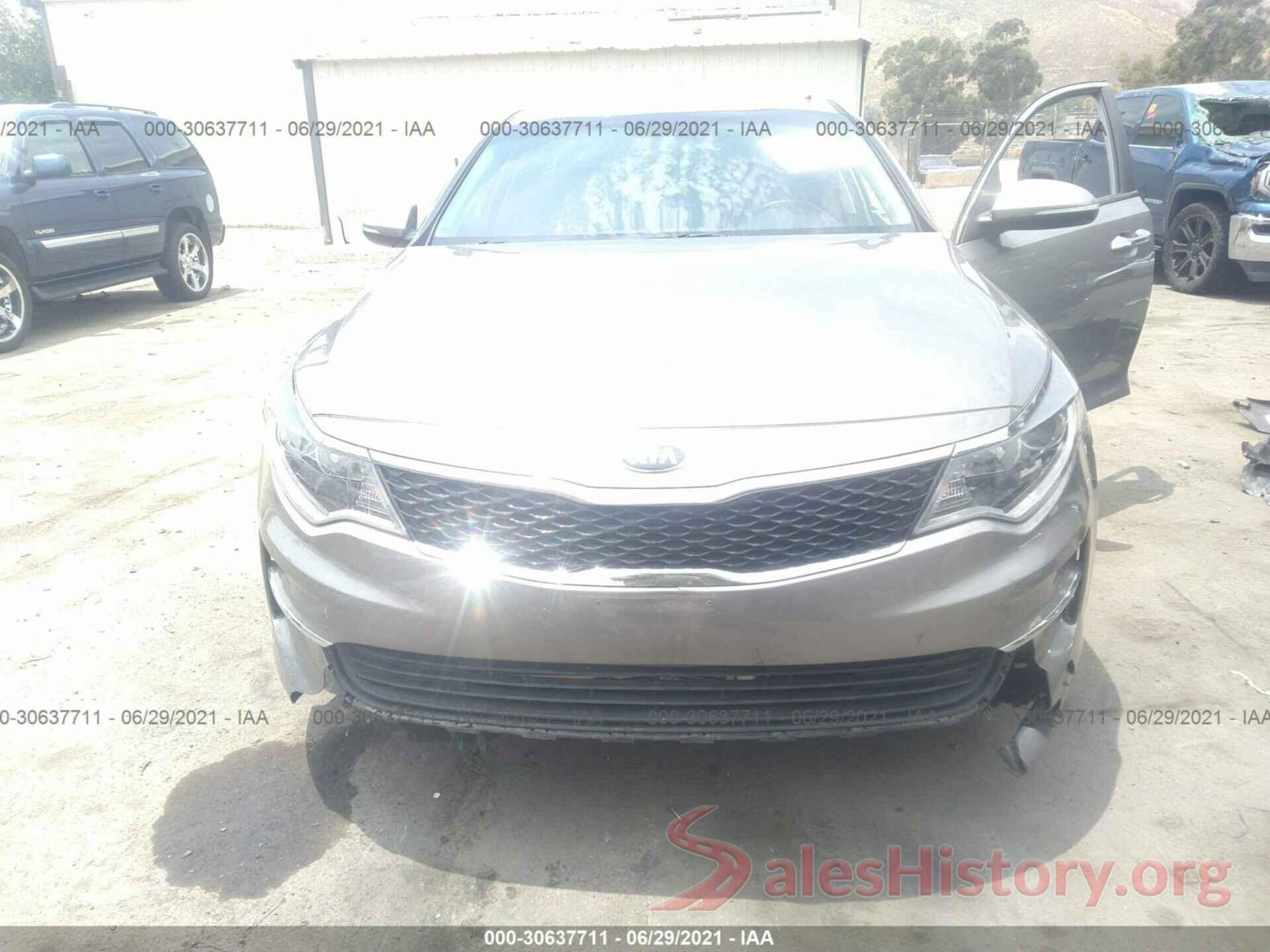 5XXGT4L16JG215402 2018 KIA OPTIMA