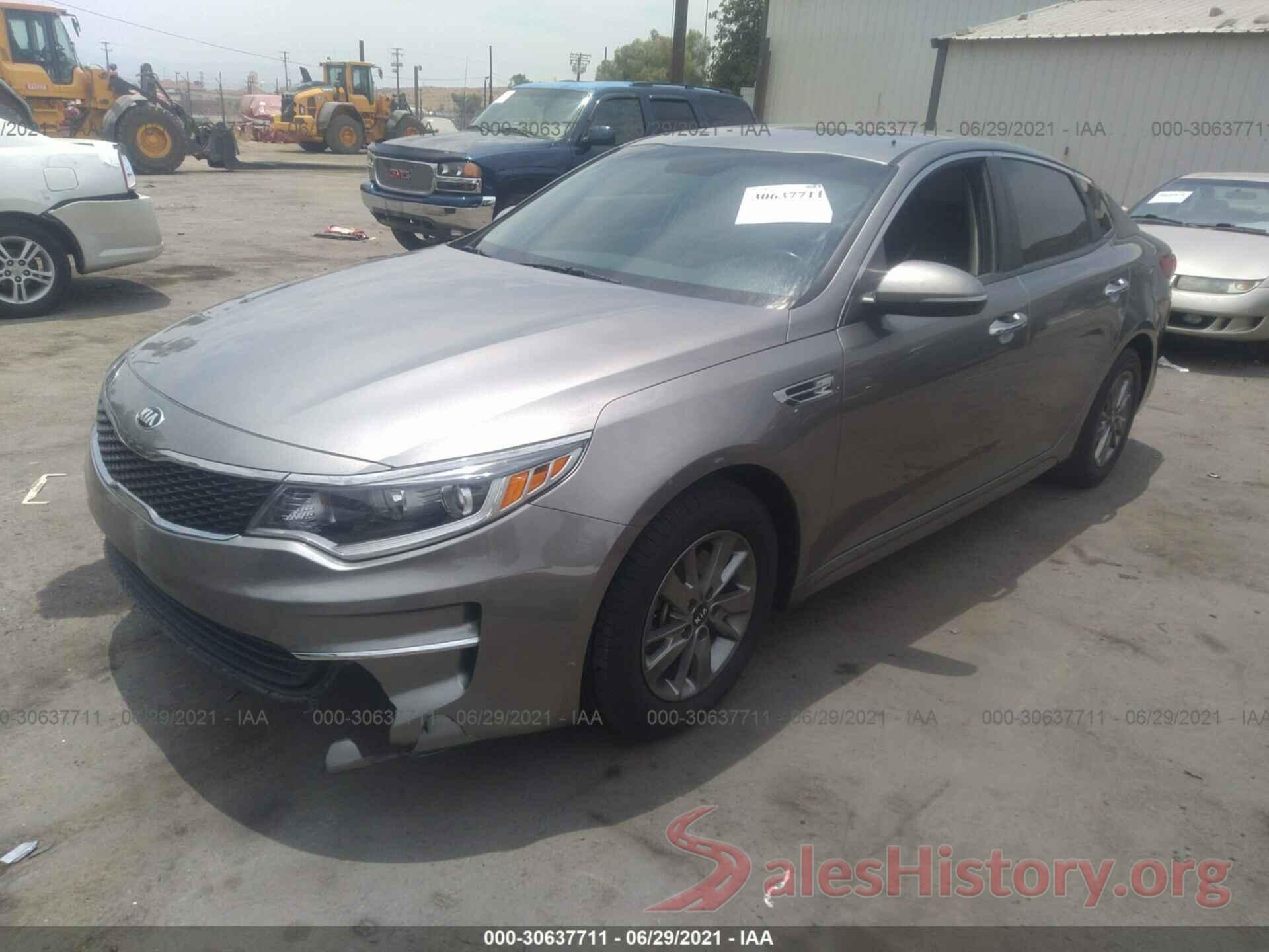 5XXGT4L16JG215402 2018 KIA OPTIMA