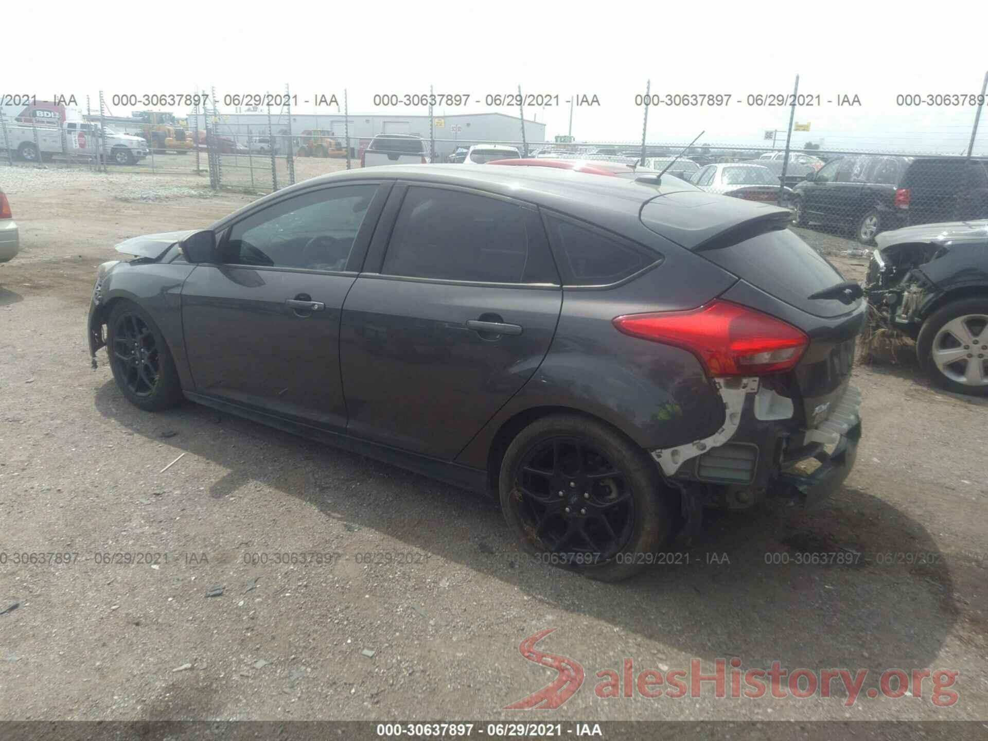 1FADP3K2XGL324620 2016 FORD FOCUS