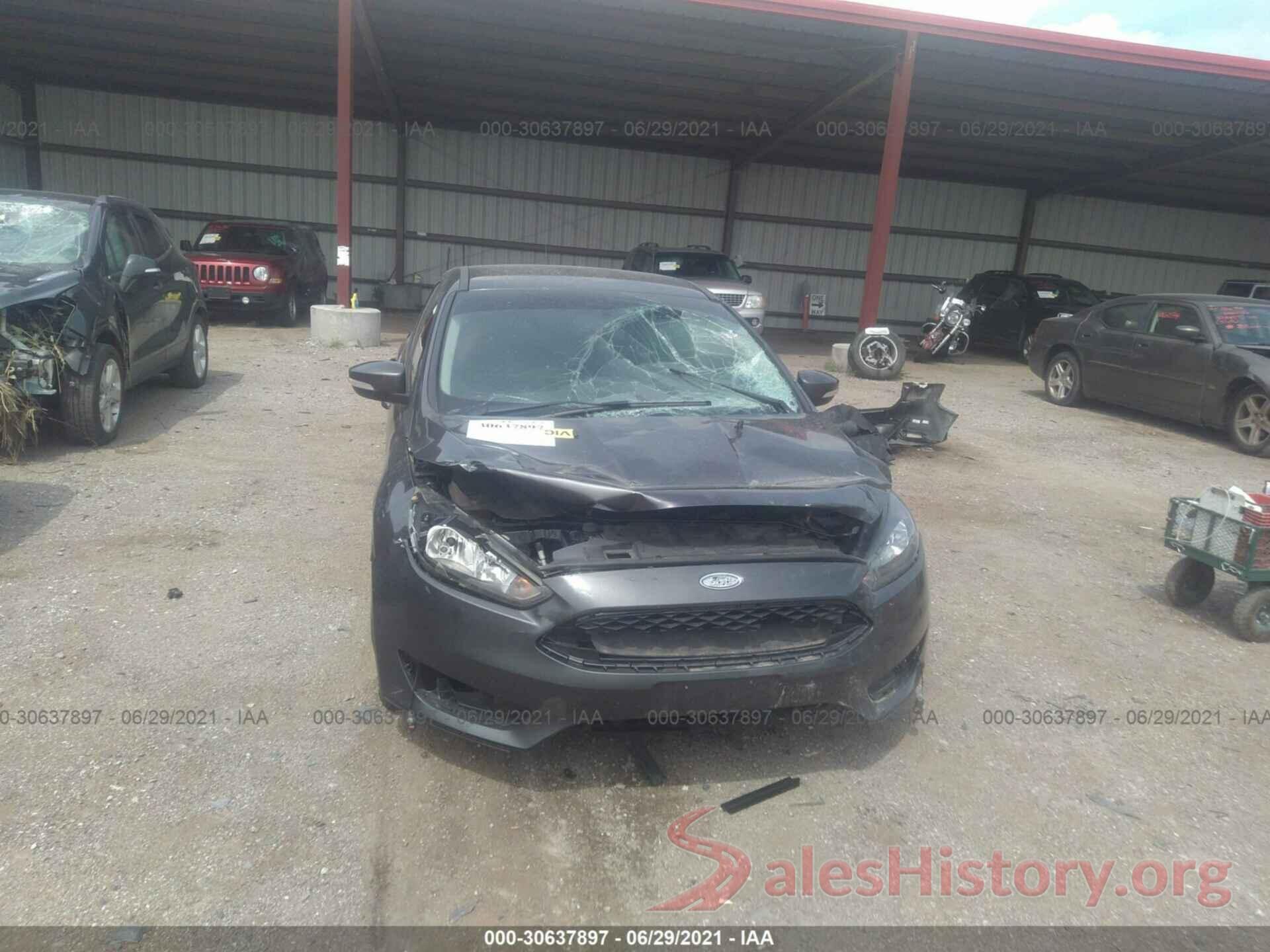 1FADP3K2XGL324620 2016 FORD FOCUS