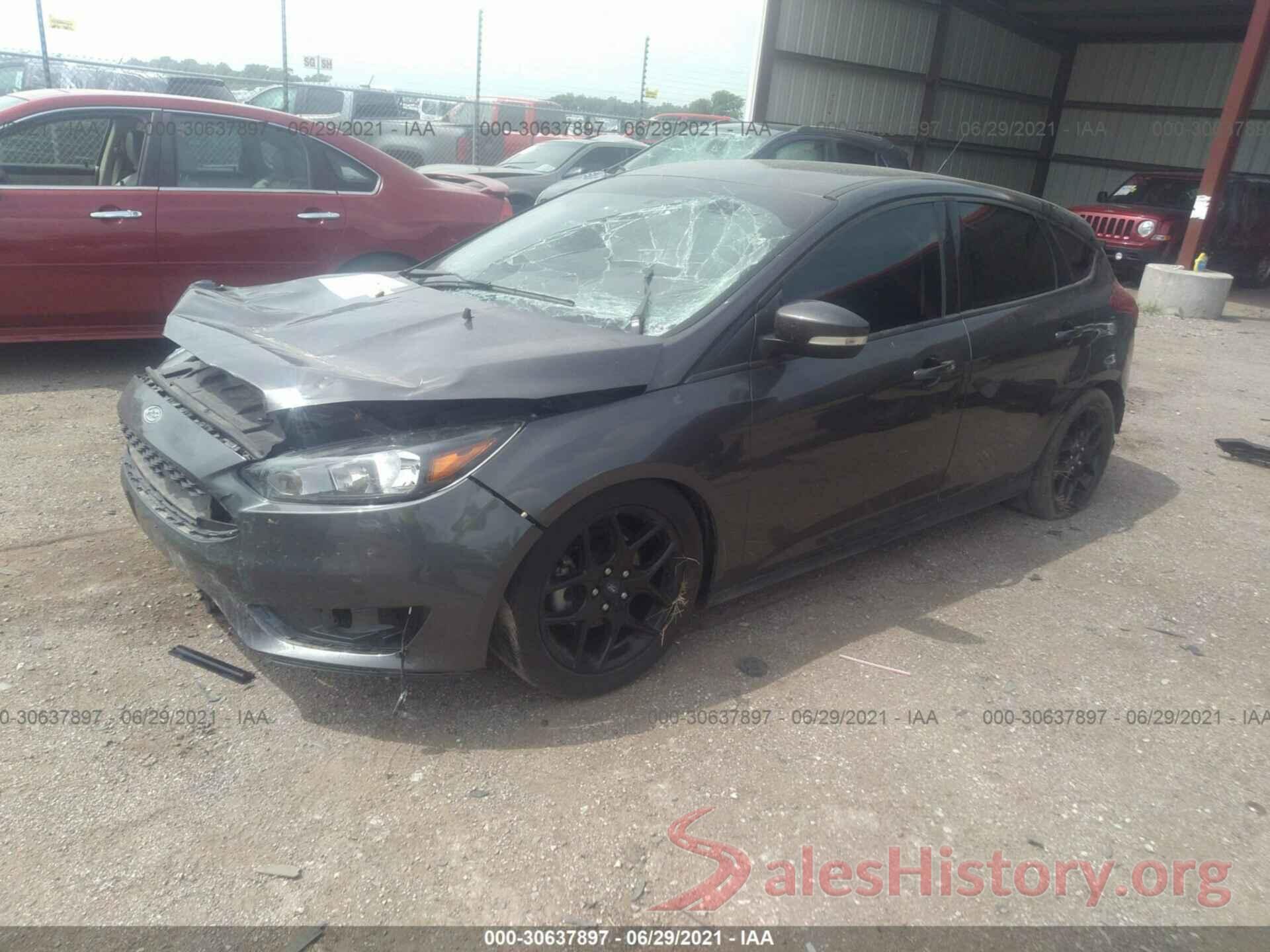 1FADP3K2XGL324620 2016 FORD FOCUS