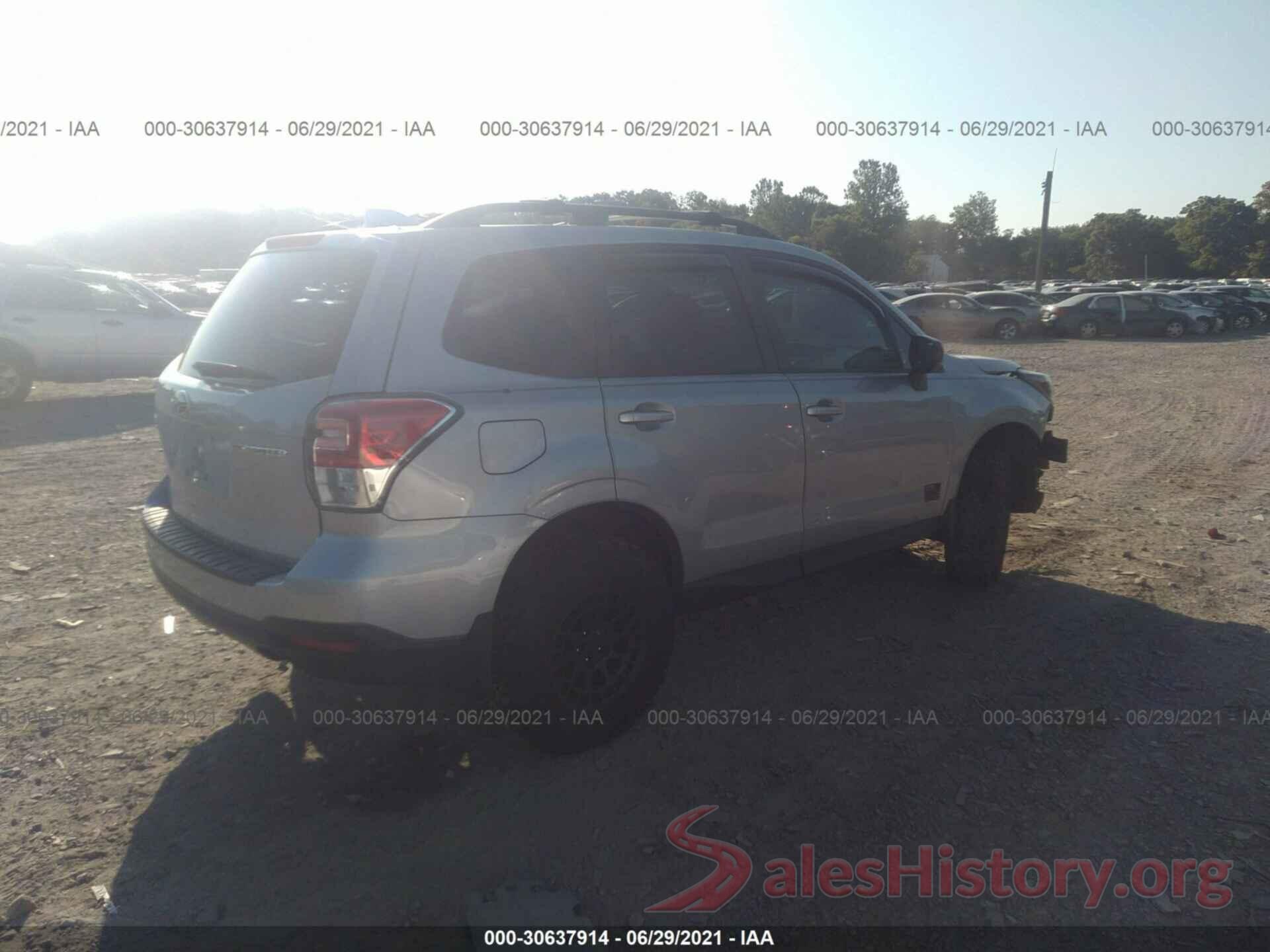 JF2SJABC1JH439943 2018 SUBARU FORESTER