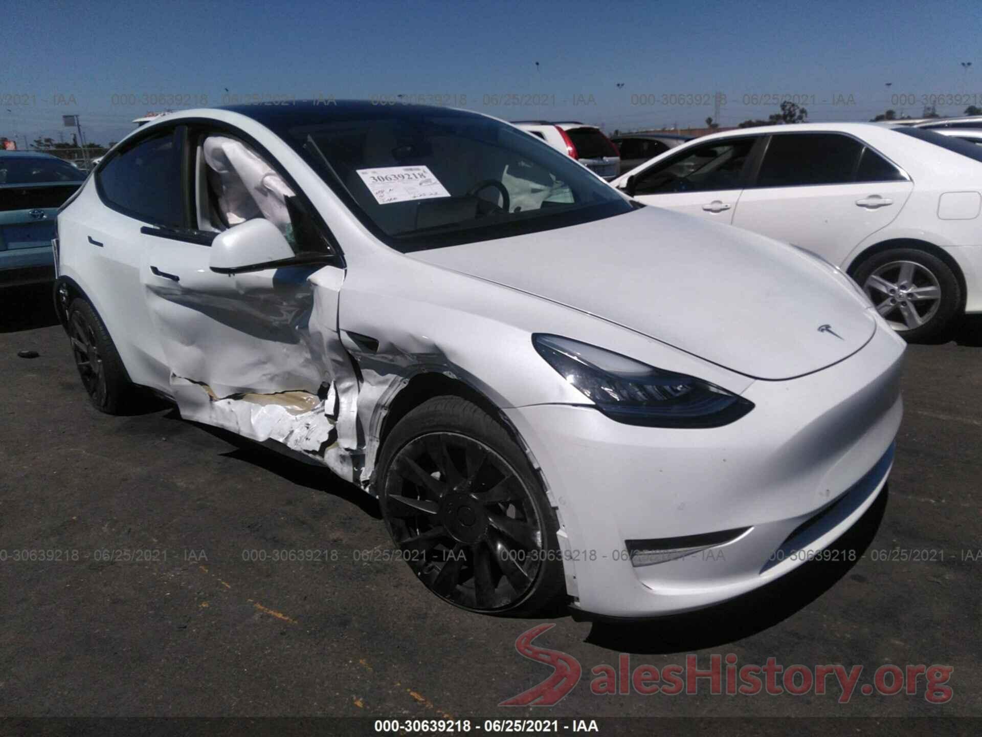 5YJYGDEE9MF095790 2021 TESLA MODEL Y