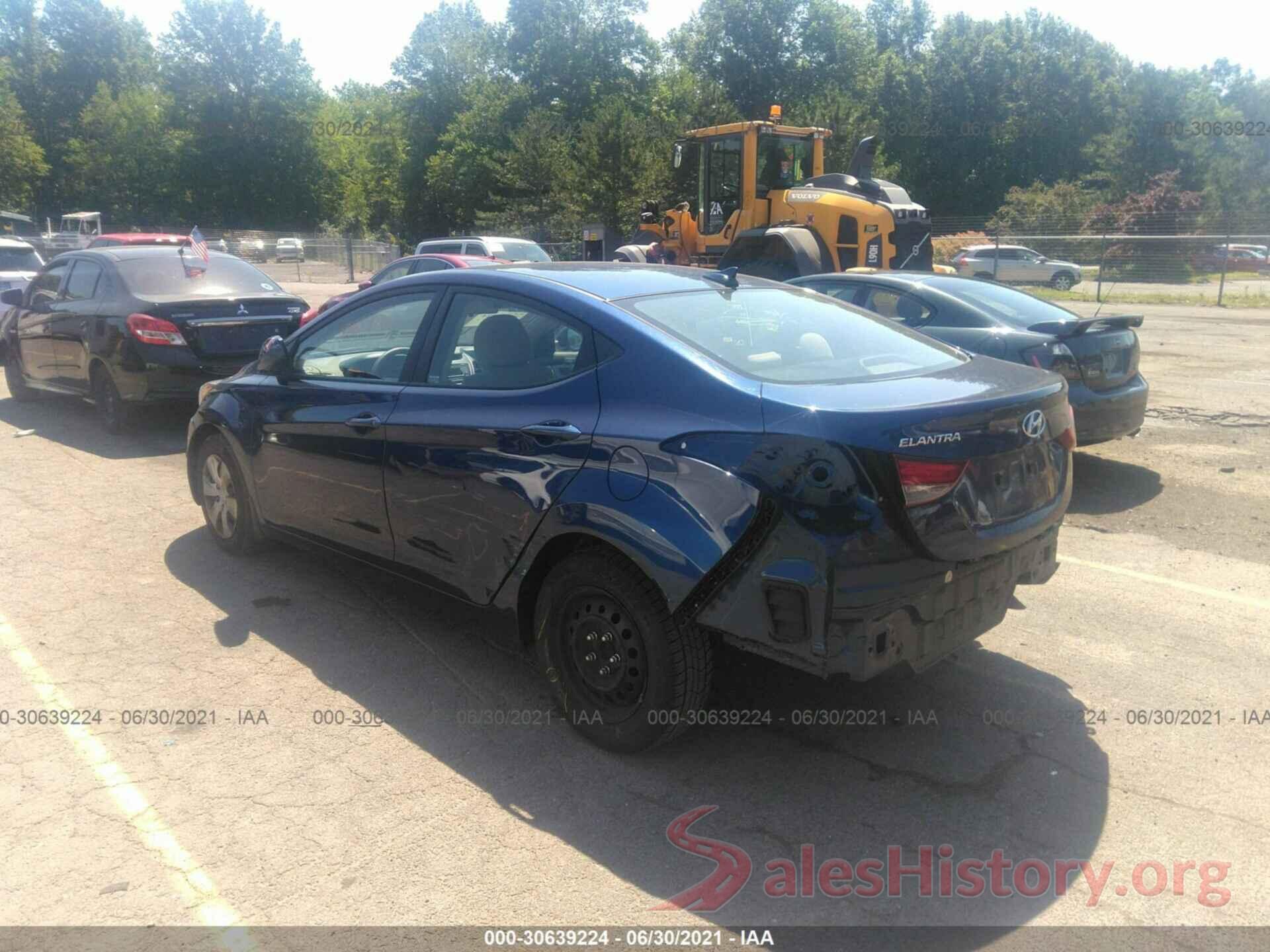 5NPDH4AE8GH712541 2016 HYUNDAI ELANTRA