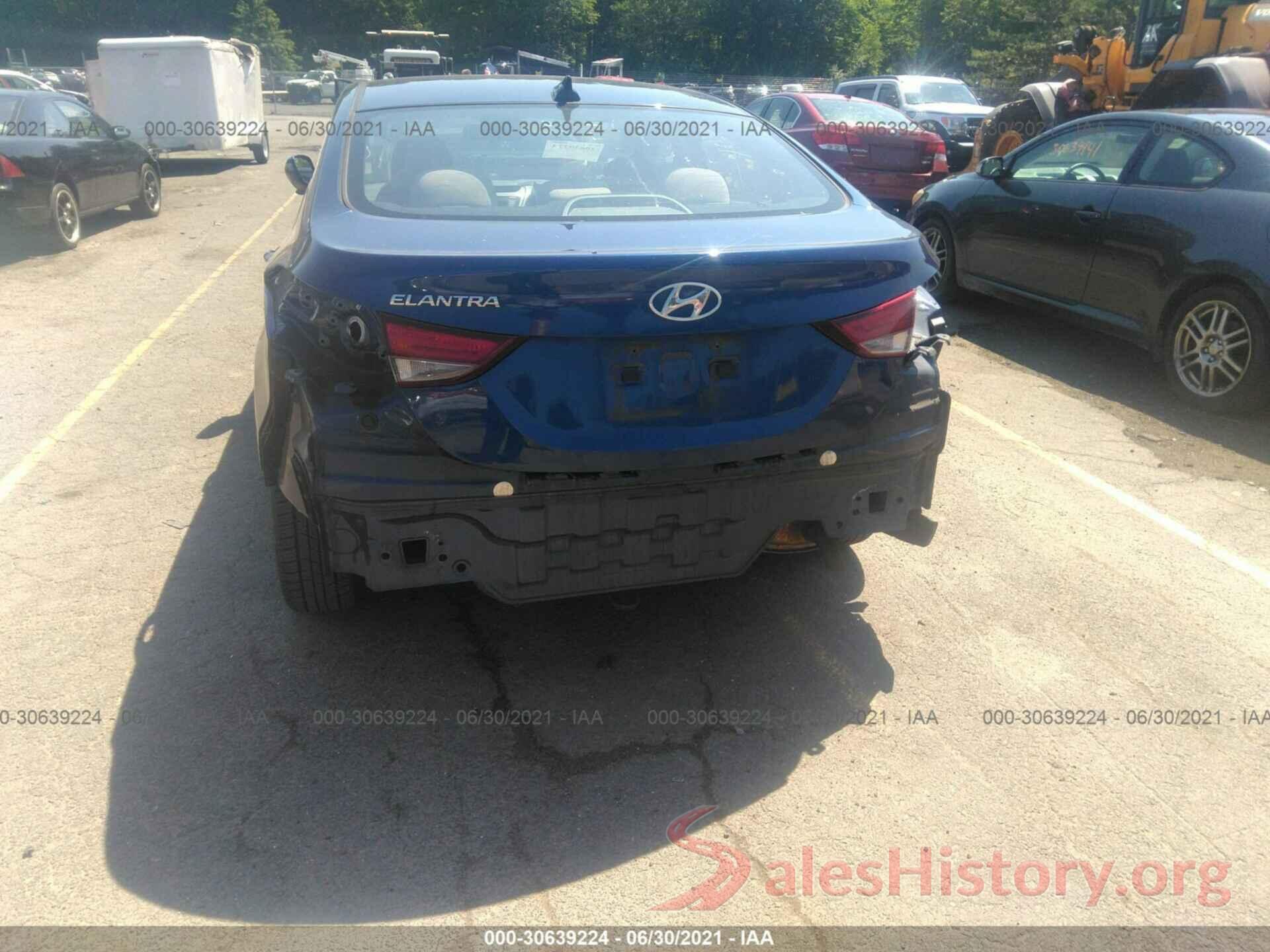 5NPDH4AE8GH712541 2016 HYUNDAI ELANTRA