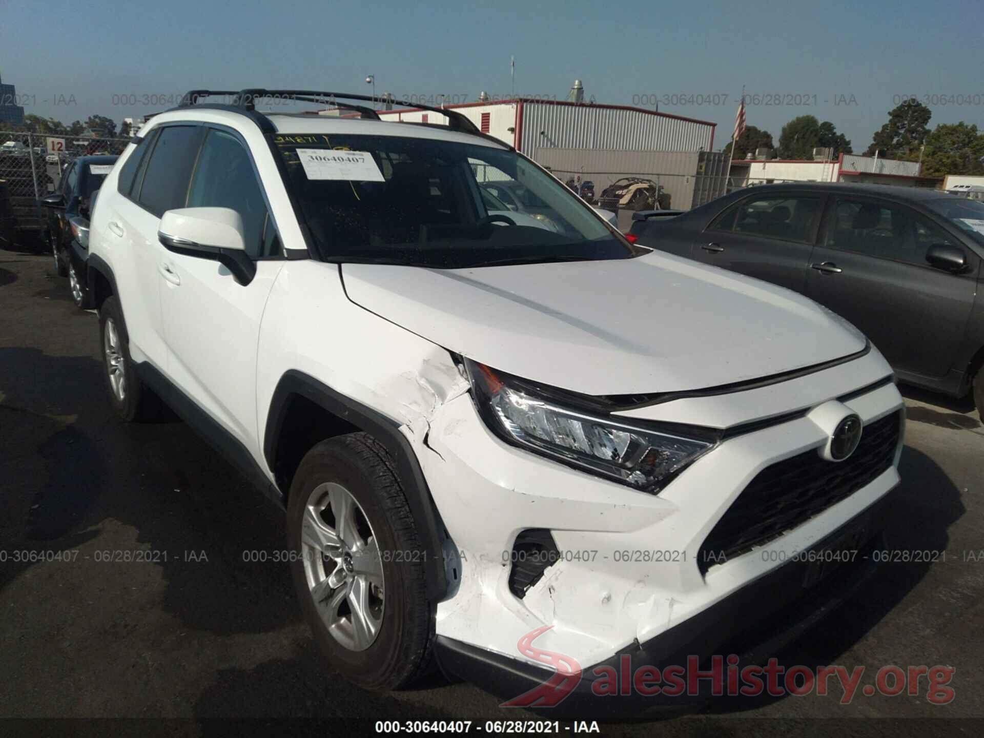 2T3W1RFV8KW004147 2019 TOYOTA RAV4