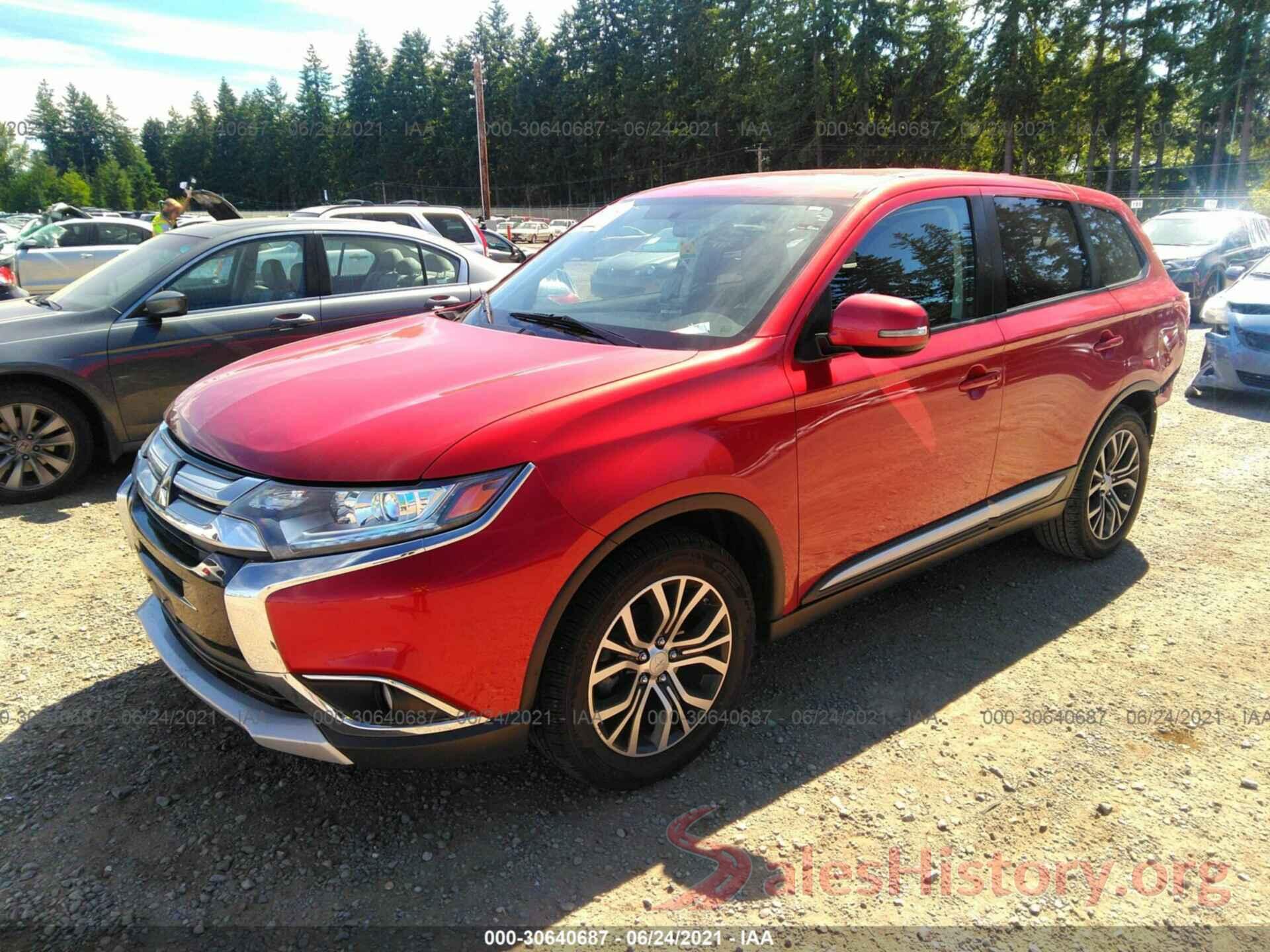 JA4AD3A38HZ043361 2017 MITSUBISHI OUTLANDER