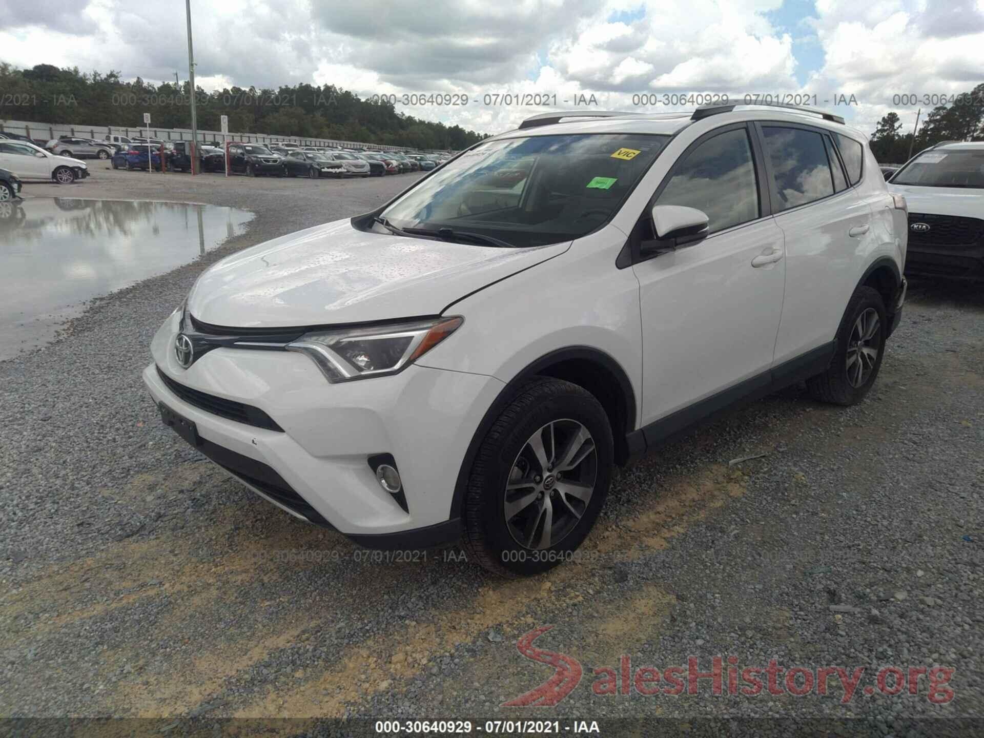 JTMWFREV0GD090402 2016 TOYOTA RAV4