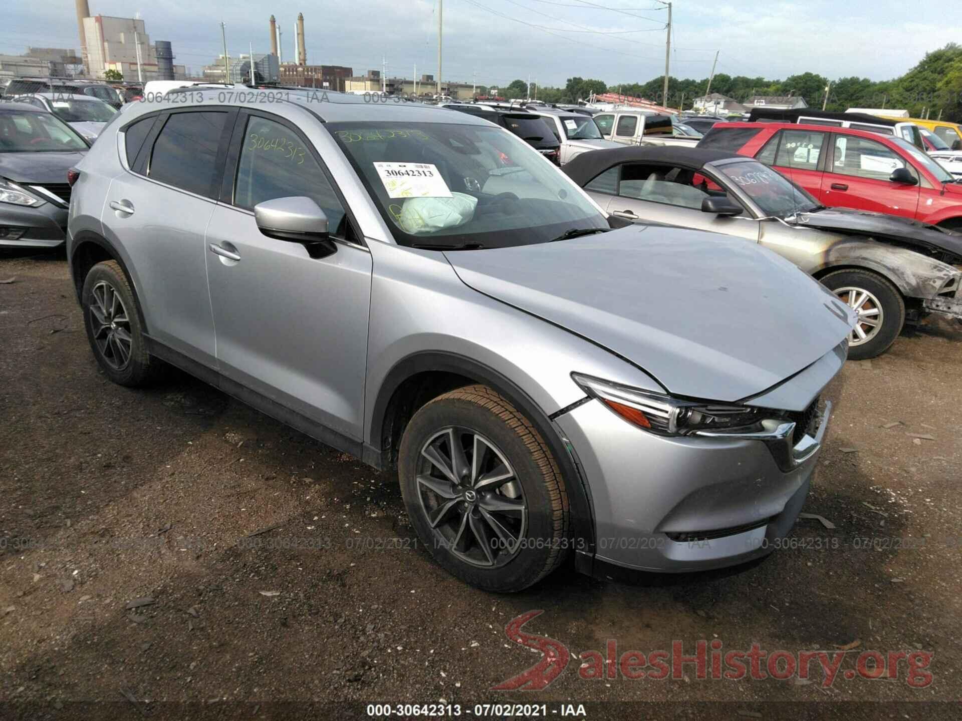 JM3KFADM5J0325813 2018 MAZDA CX-5