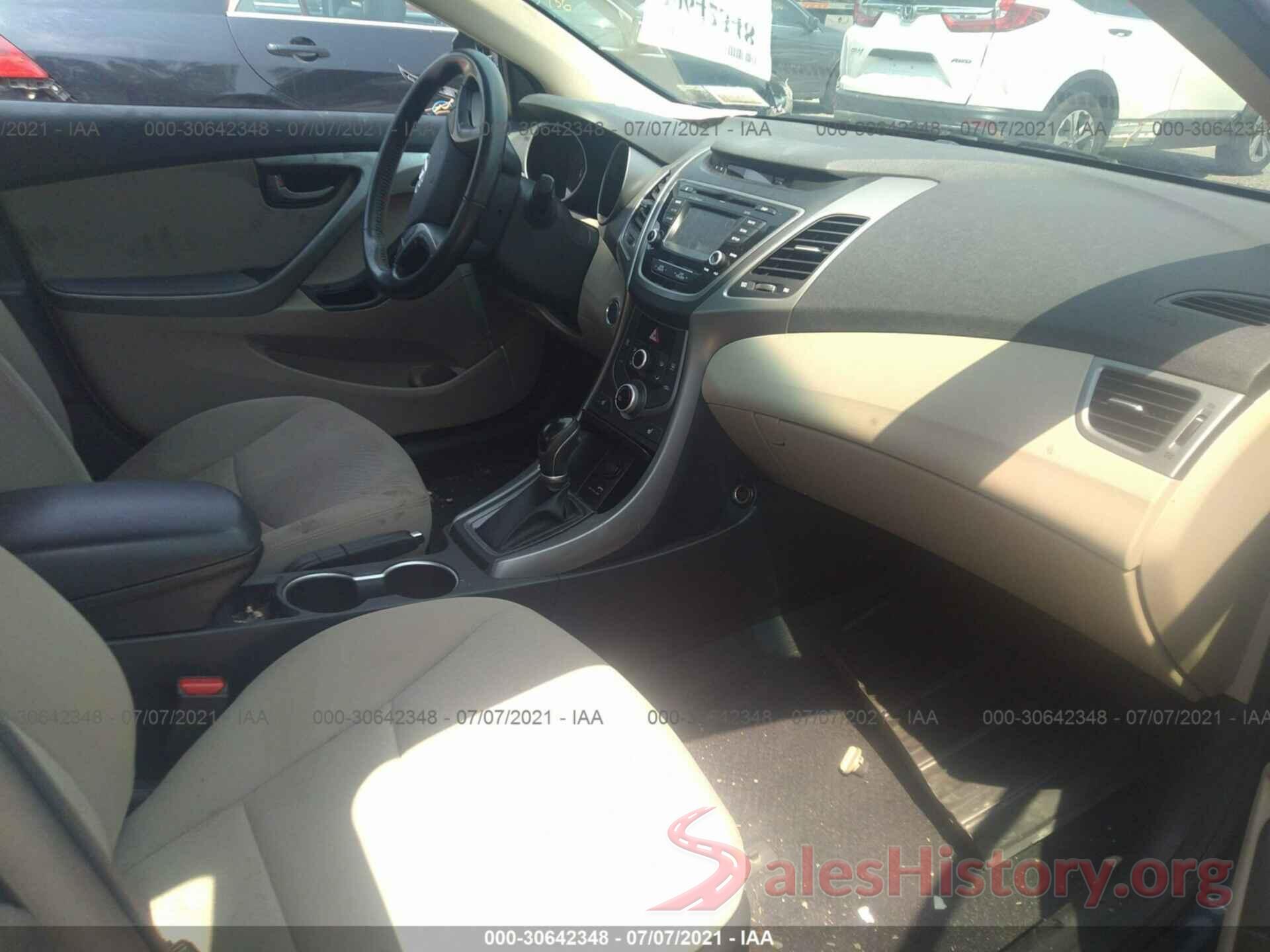 KMHDH4AE3GU623025 2016 HYUNDAI ELANTRA