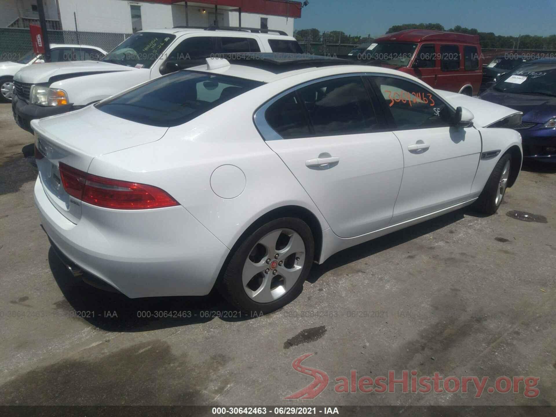 SAJAR4BG1HA963914 2017 JAGUAR XE