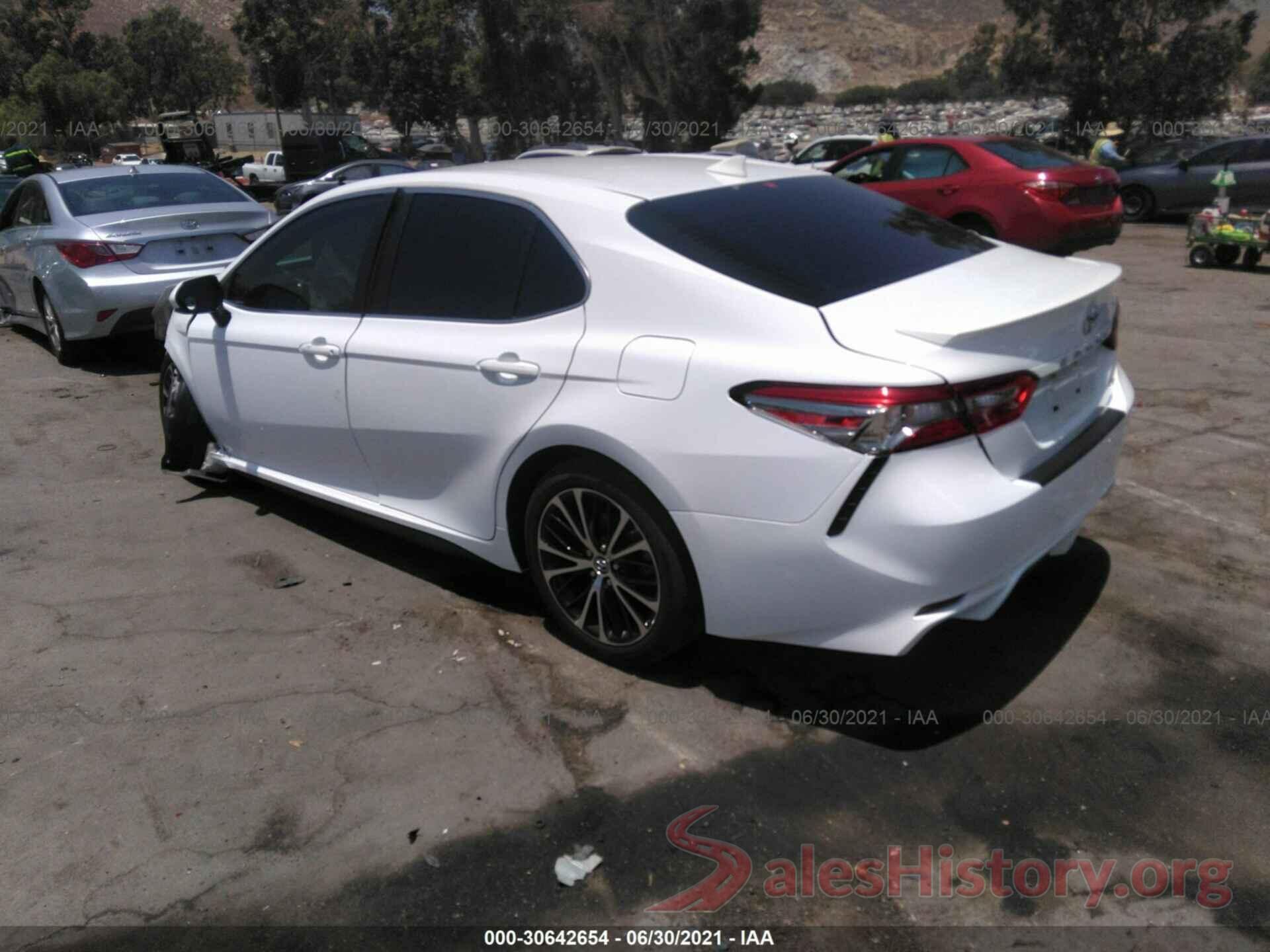 4T1B11HK1KU793771 2019 TOYOTA CAMRY