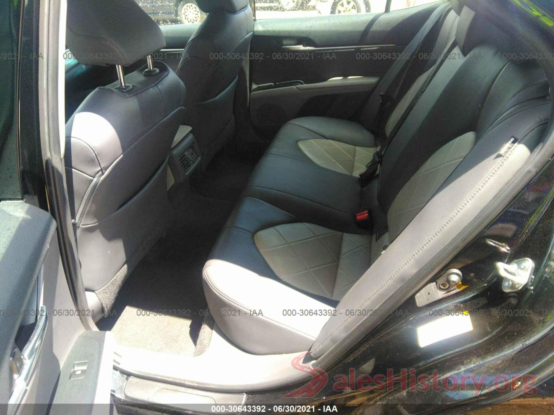 4T1B11HK5JU521609 2018 TOYOTA CAMRY