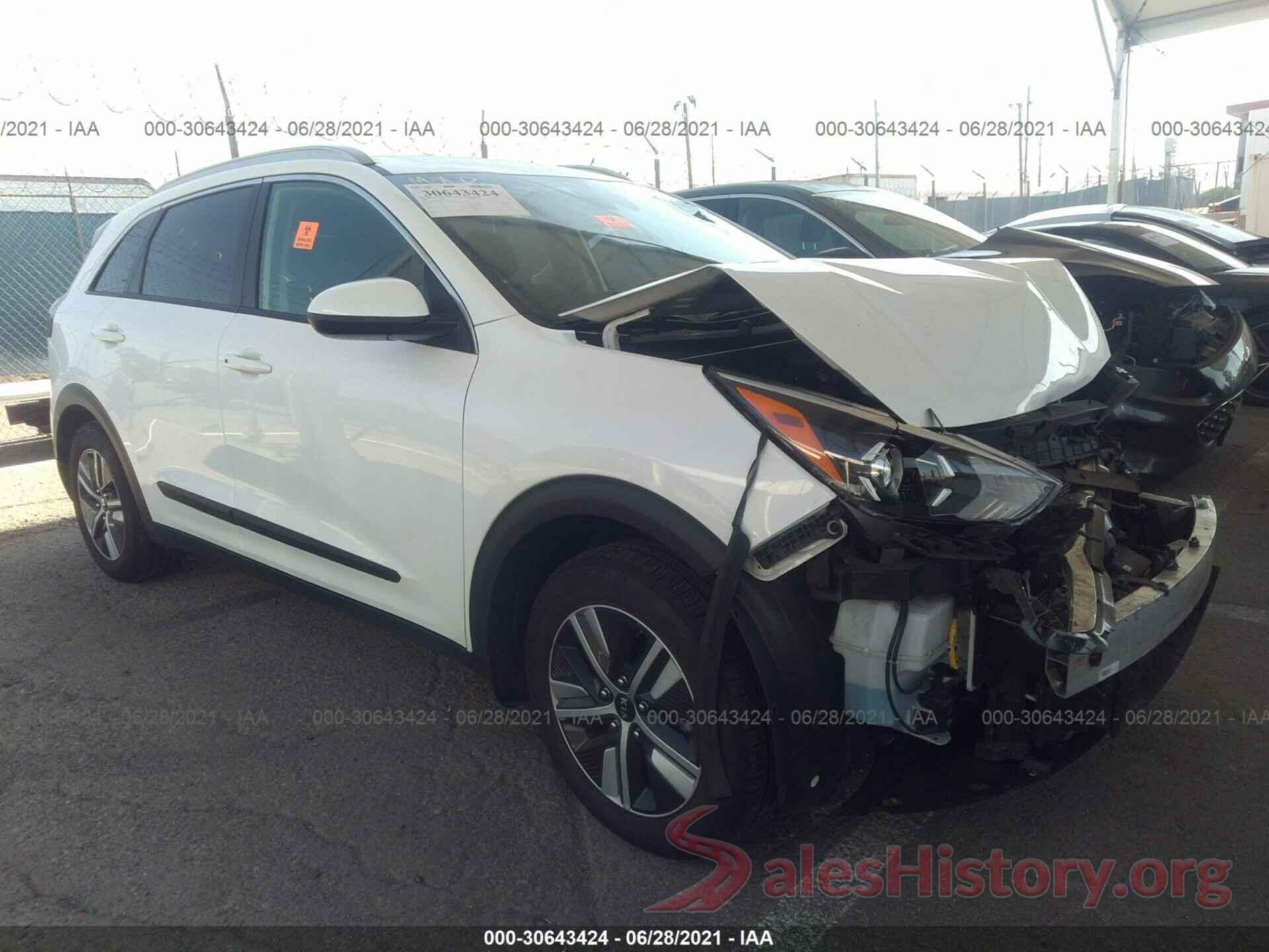 KNDCB3LC7L5375440 2020 KIA NIRO