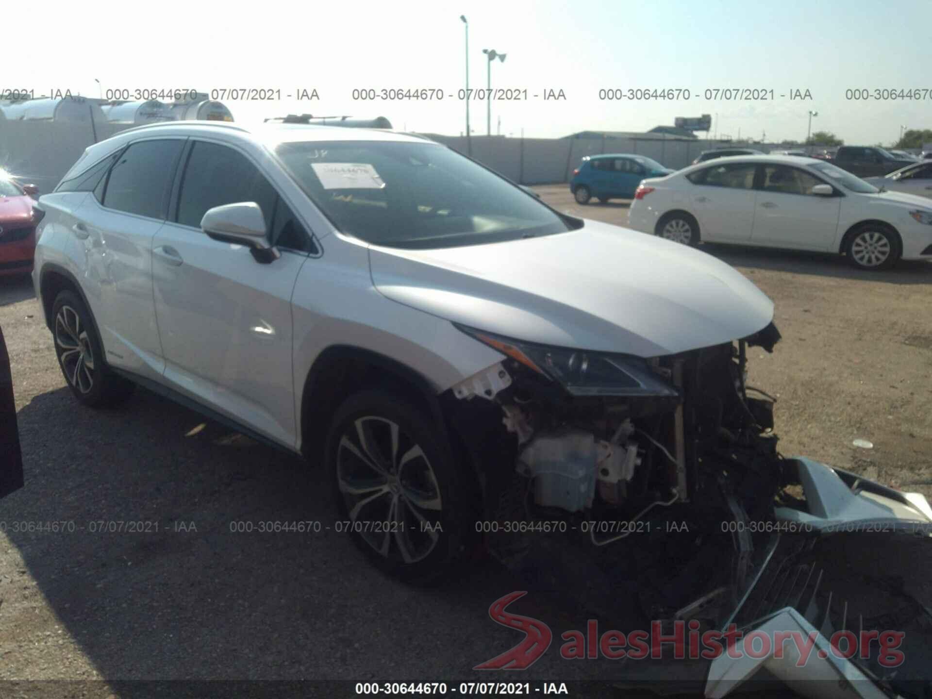 2T2BGMCA6HC014112 2017 LEXUS RX