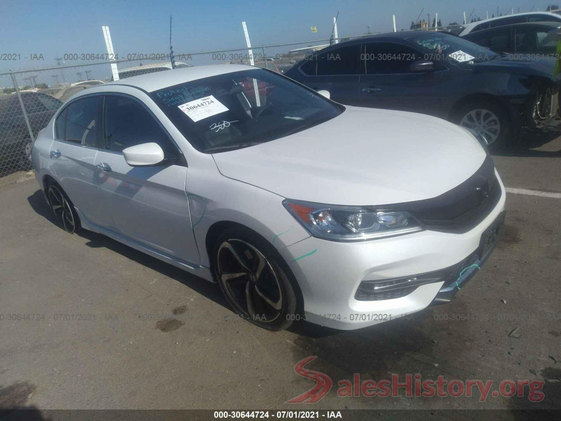 1HGCR2F12HA272376 2017 HONDA ACCORD SEDAN