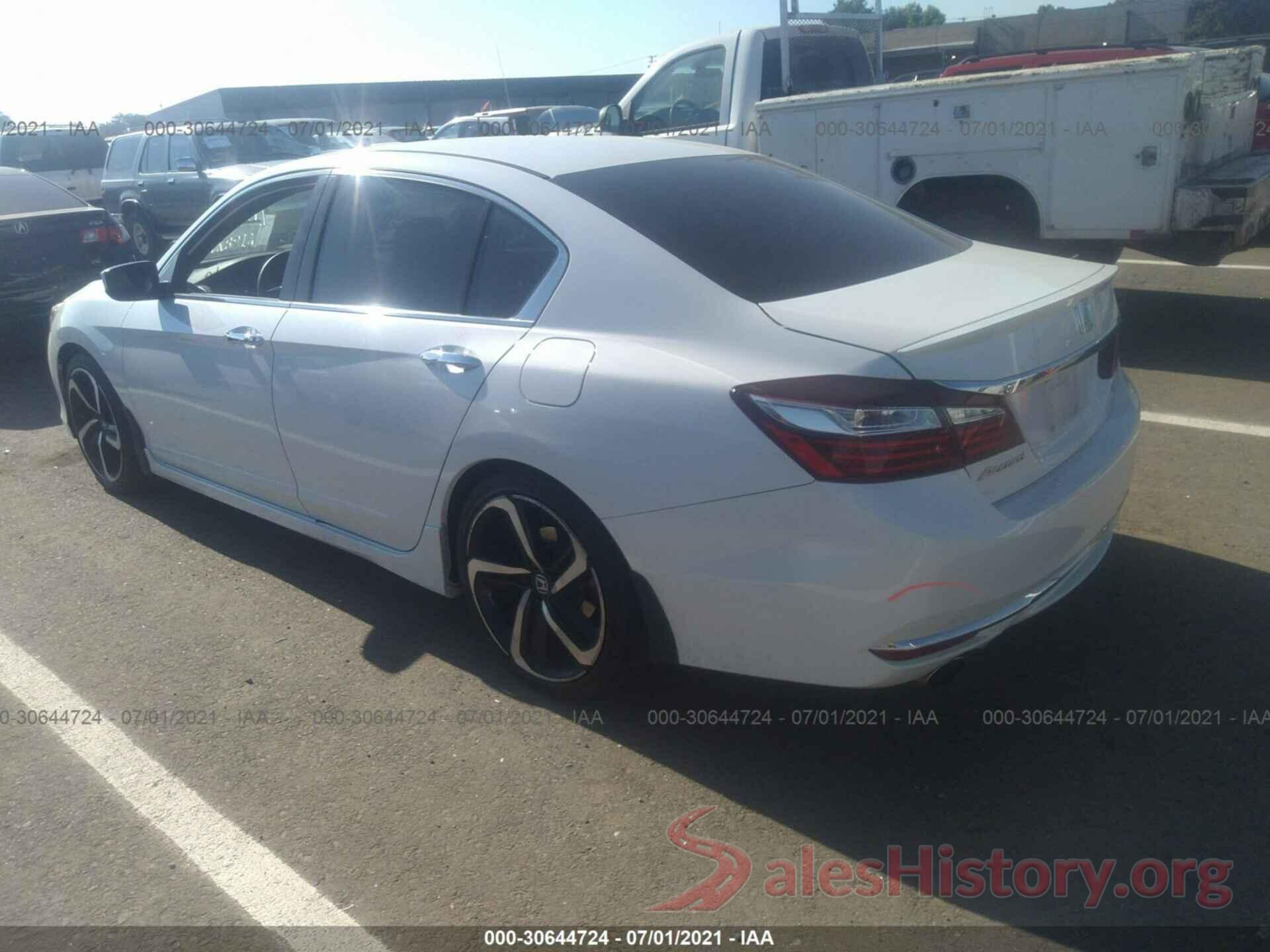 1HGCR2F12HA272376 2017 HONDA ACCORD SEDAN