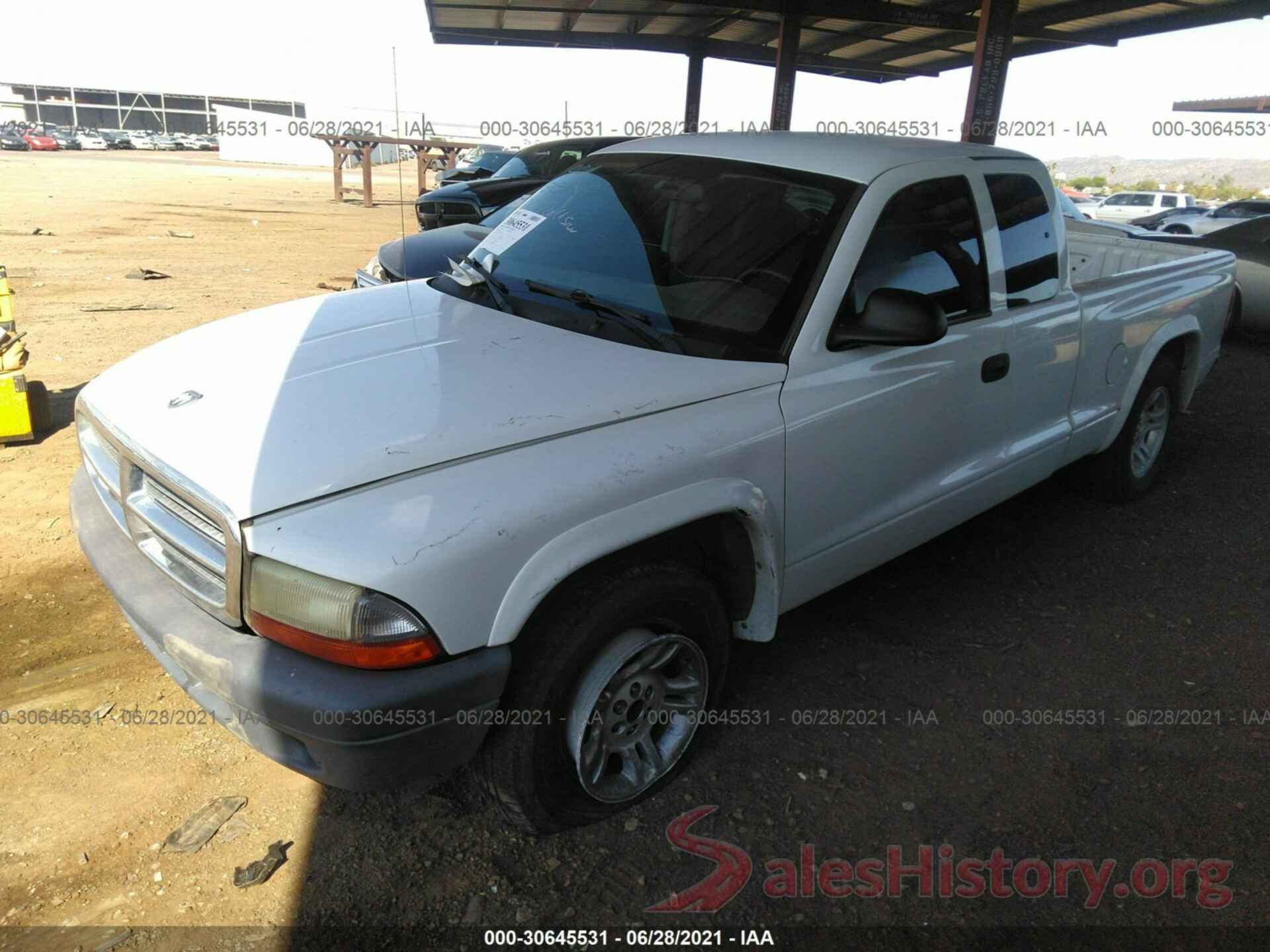 3N1AB7AP9JL649953 2004 DODGE DAKOTA