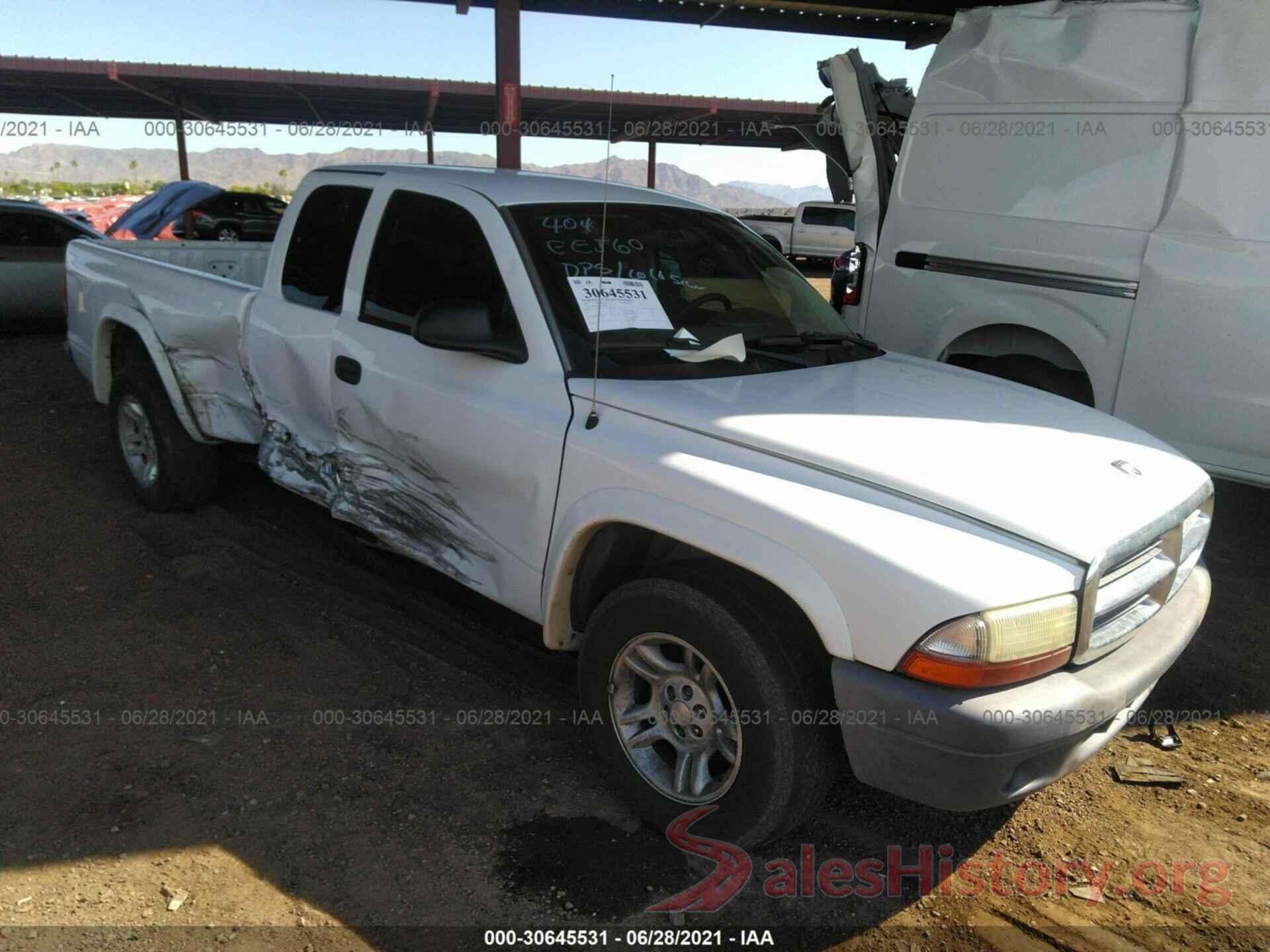 3N1AB7AP9JL649953 2004 DODGE DAKOTA