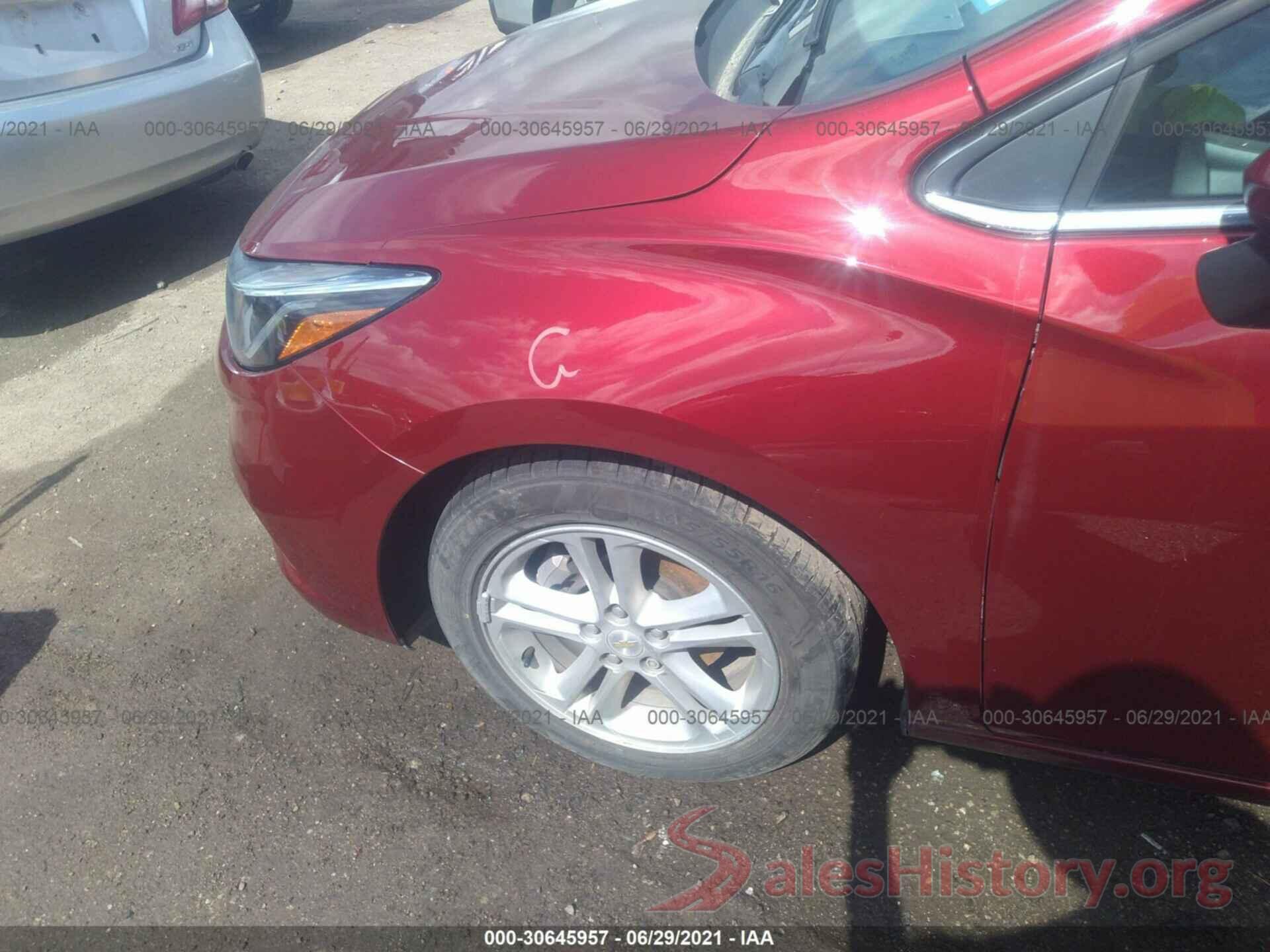 1G1BE5SM3J7112803 2018 CHEVROLET CRUZE