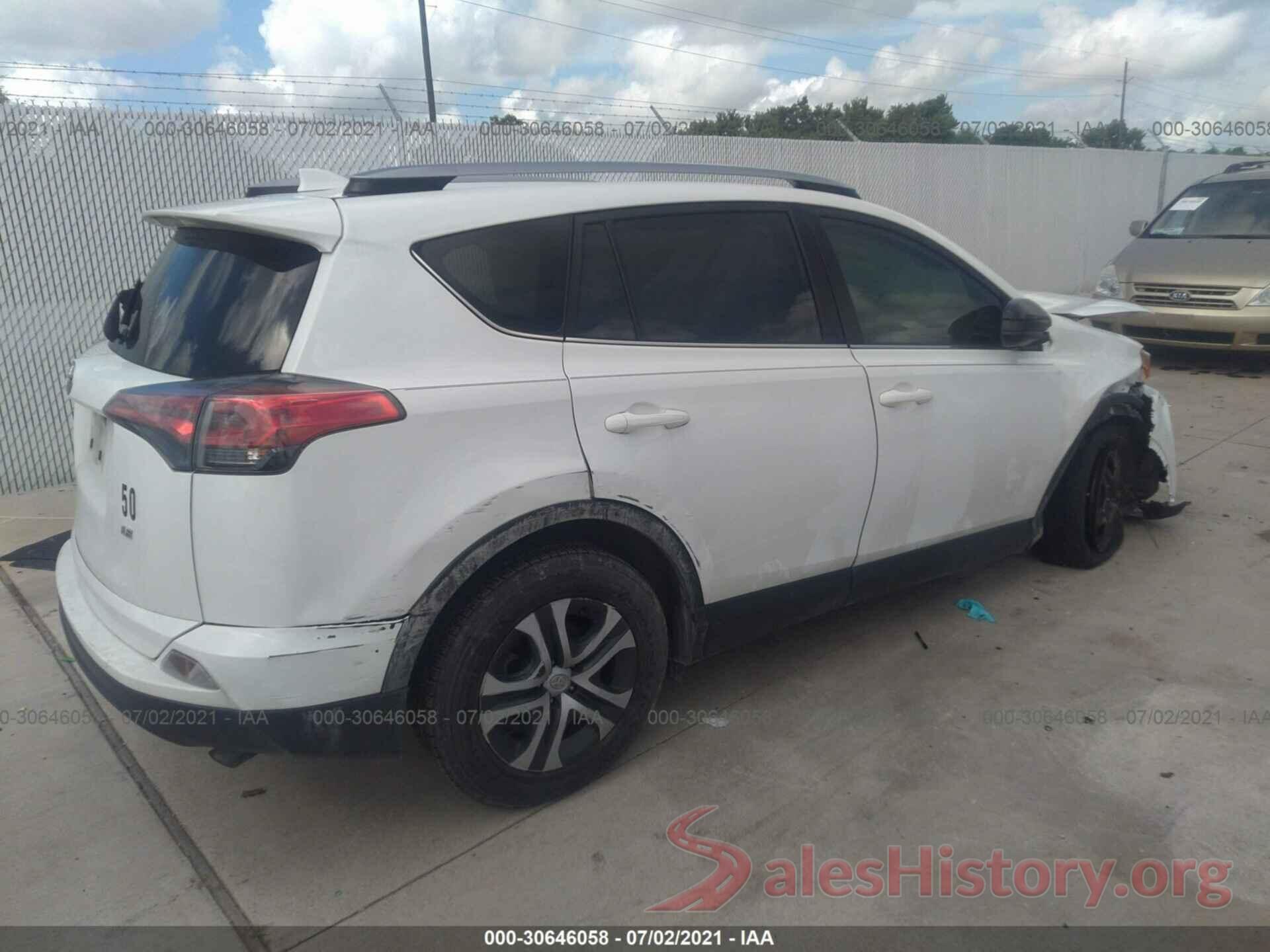 JTMZFREV8JJ178426 2018 TOYOTA RAV4