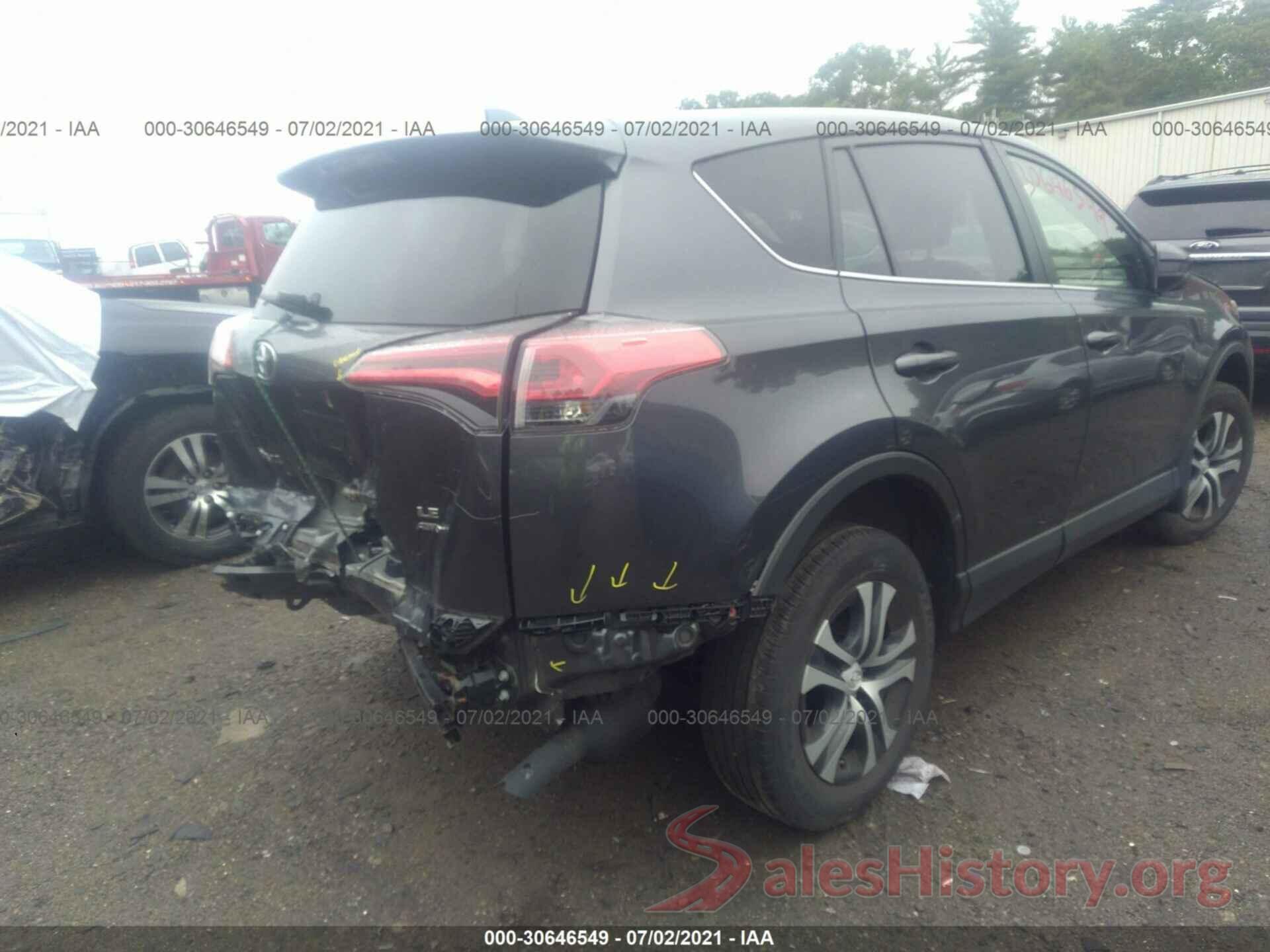 JTMBFREV9JJ217137 2018 TOYOTA RAV4