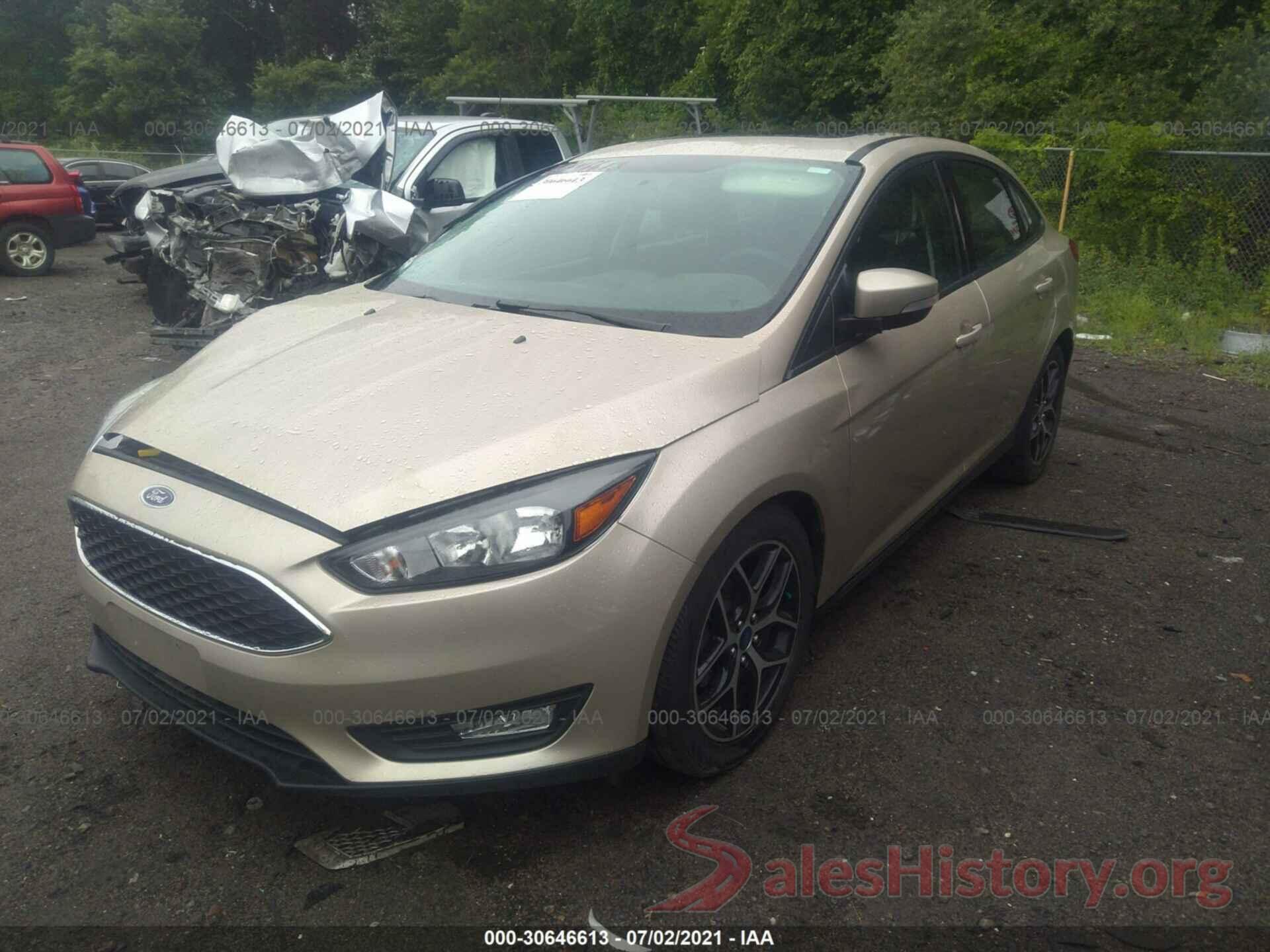 1FADP3H29JL306432 2018 FORD FOCUS