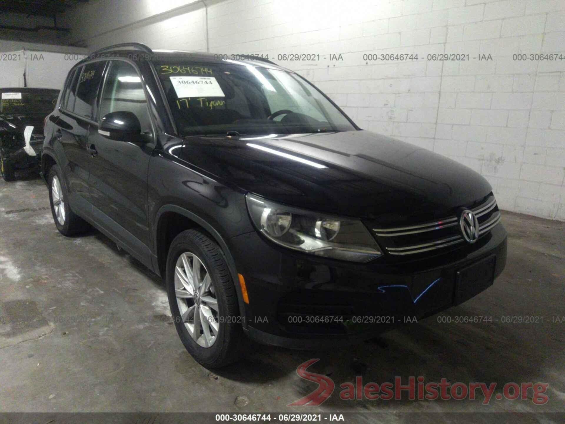 WVGBV7AX5HK050435 2017 VOLKSWAGEN TIGUAN