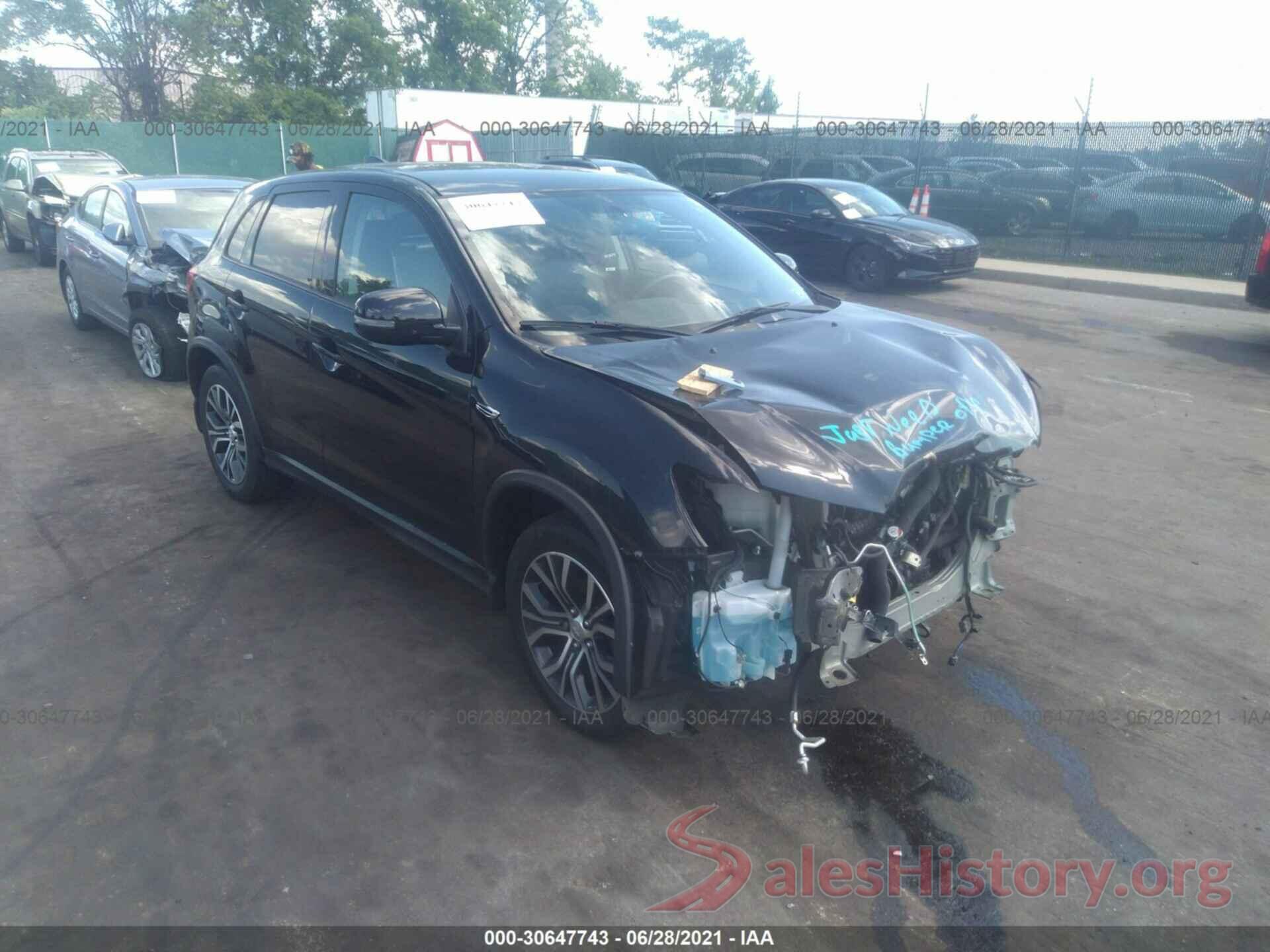 JA4AR3AWXJZ018558 2018 MITSUBISHI OUTLANDER SPORT