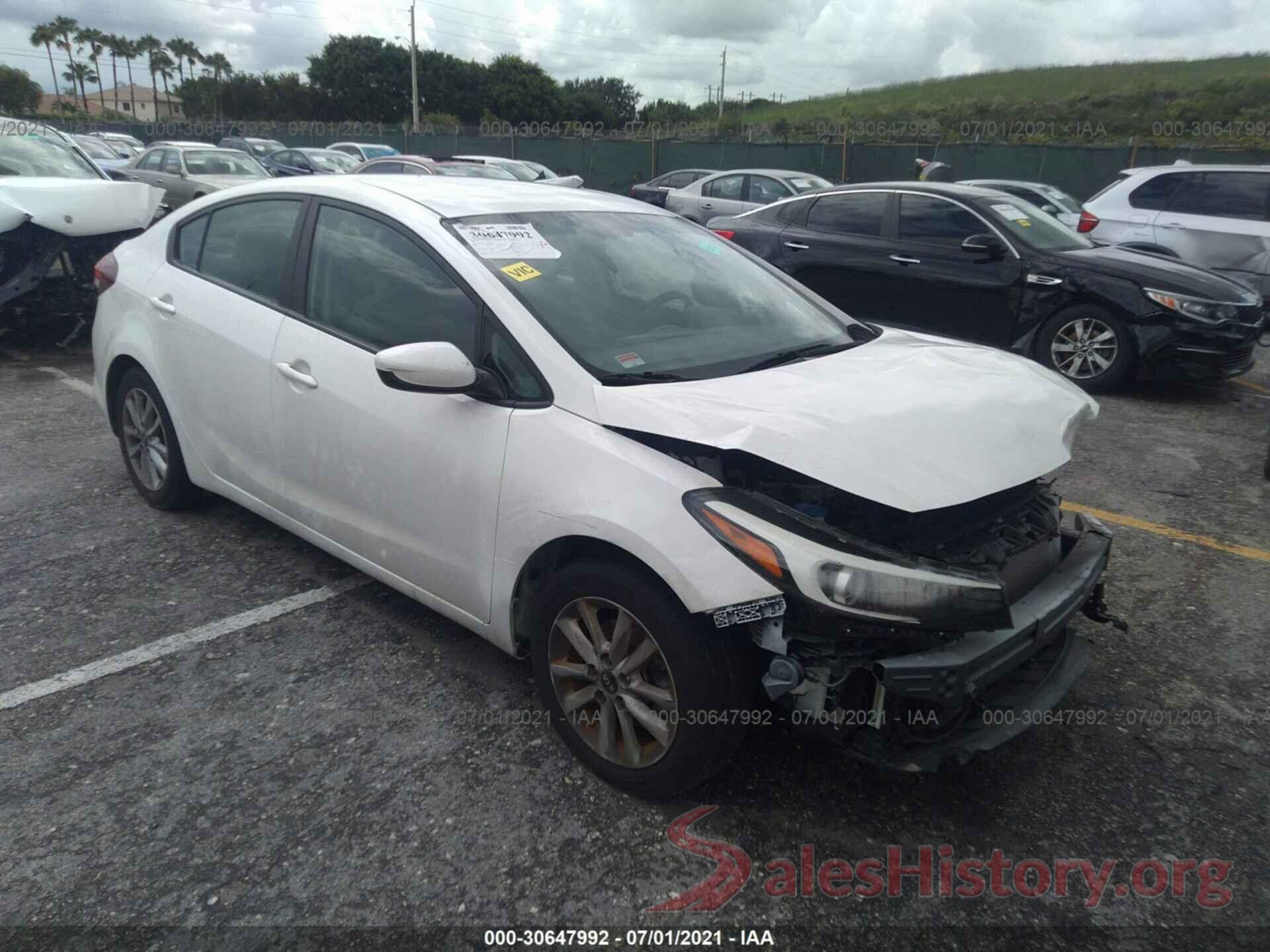 3KPFL4A73HE128417 2017 KIA FORTE